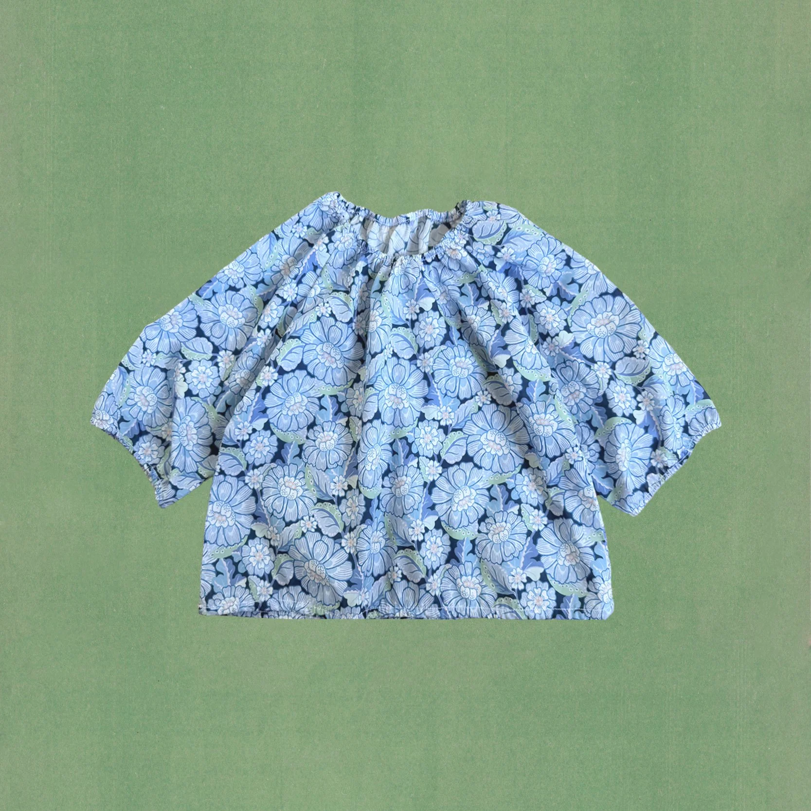 blue flowers top