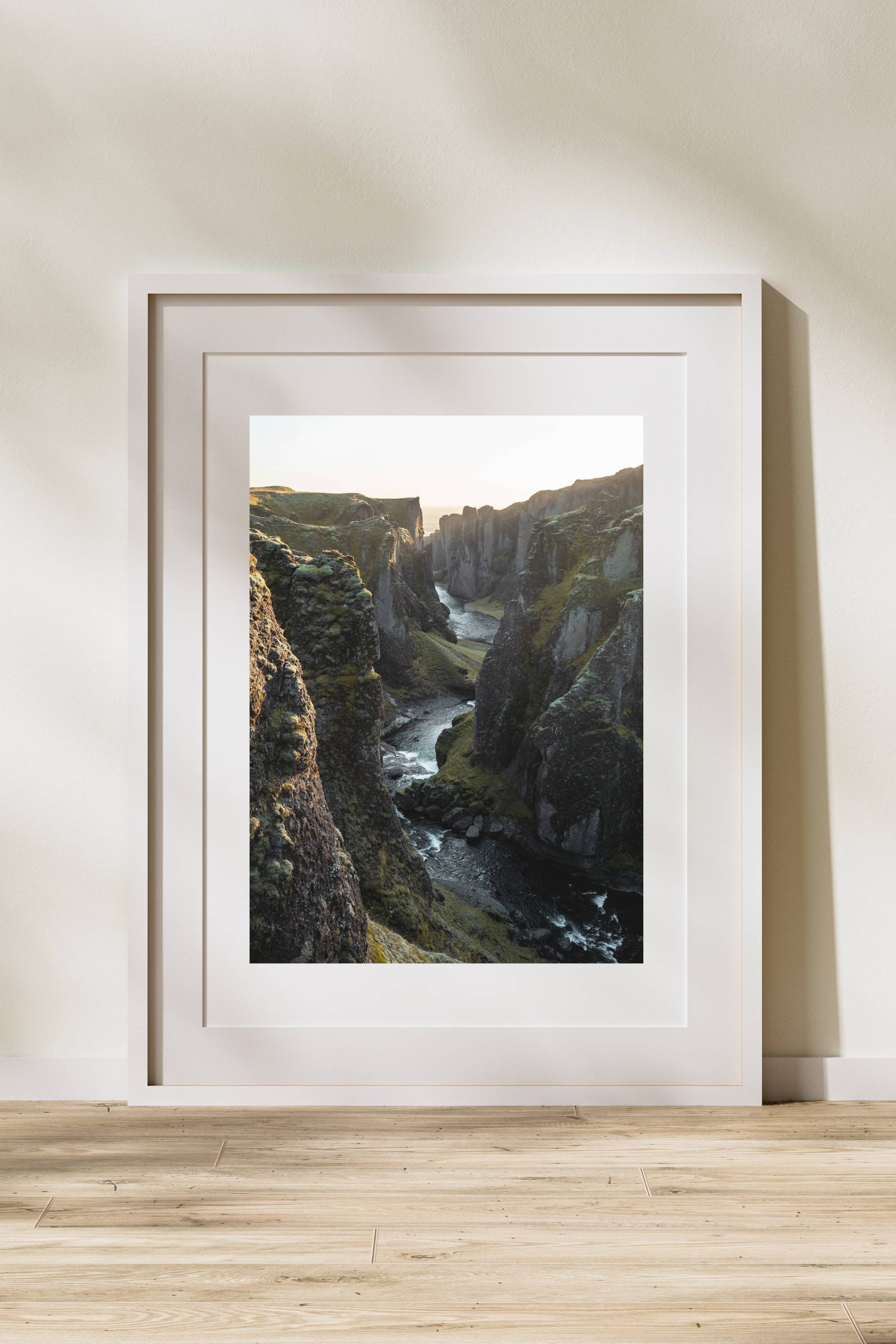 8. Infinite Gorge07.jpg