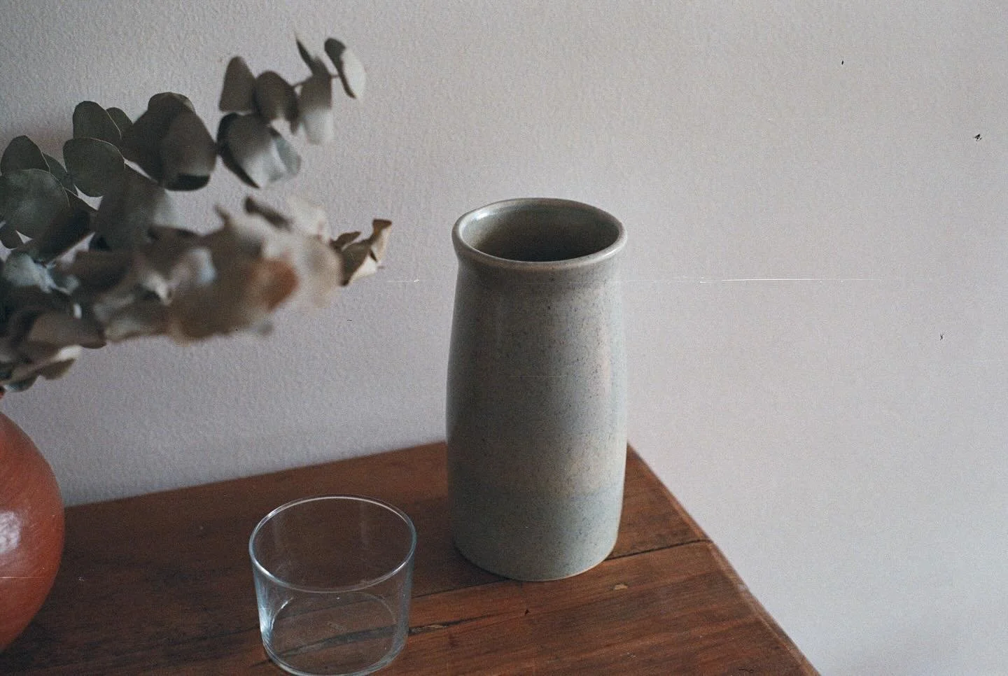 .
.
.
#jarra #ceramica #wheelthrown #ceramics #analogphotography