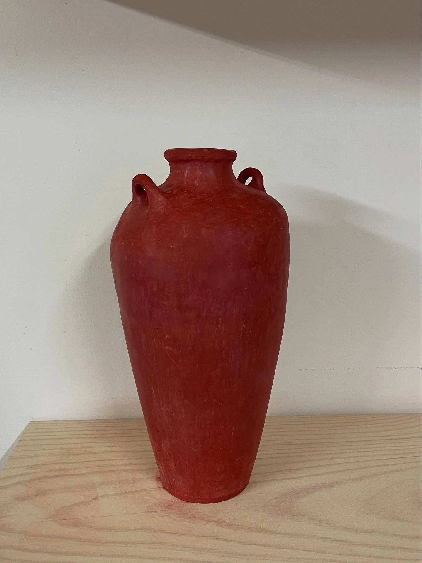 Rouge 

.
.
.
#anforas #cer&aacute;mica #rojo #pottery #homedecorating