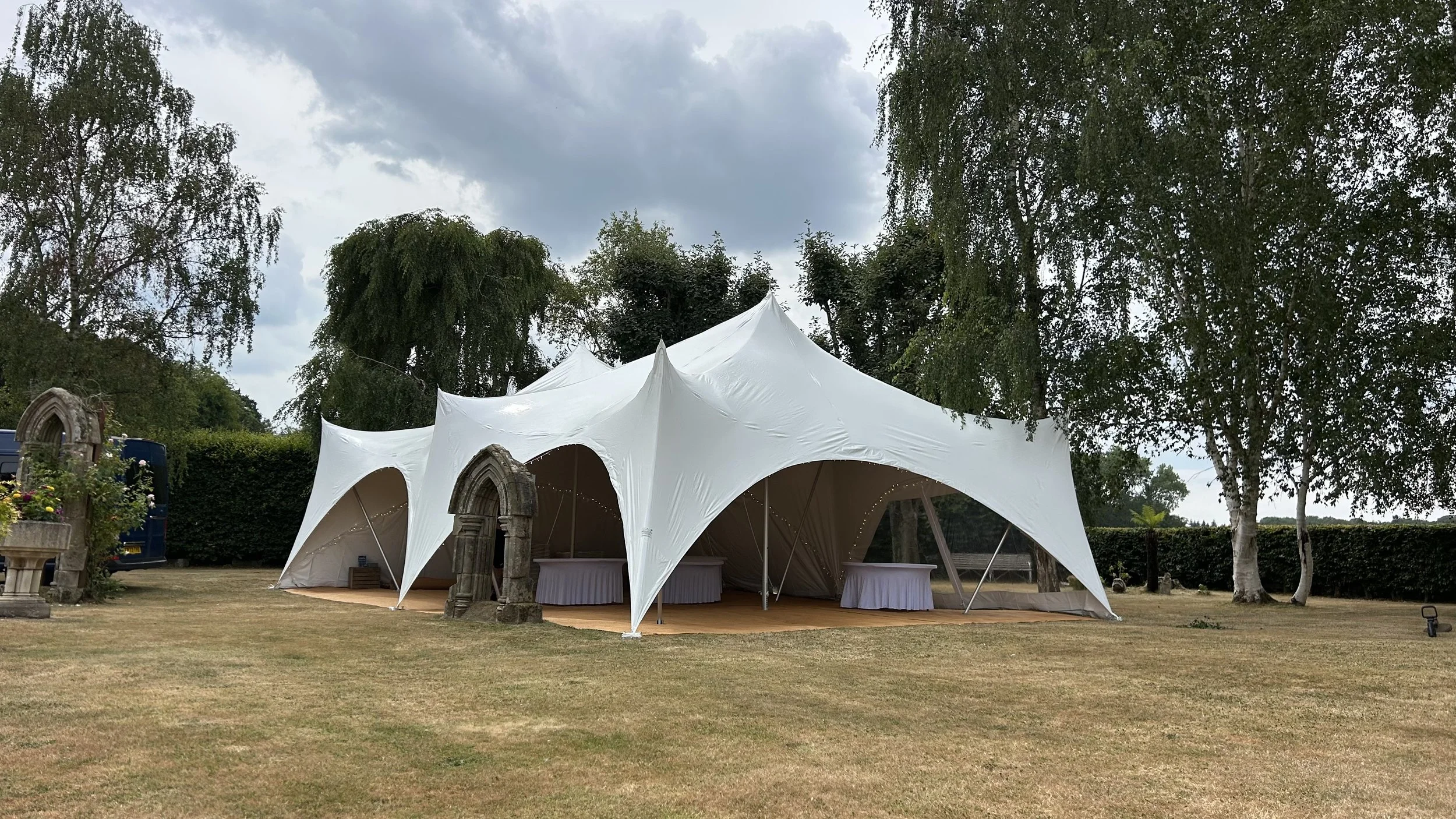 espree / capri style stretch tent in large garden