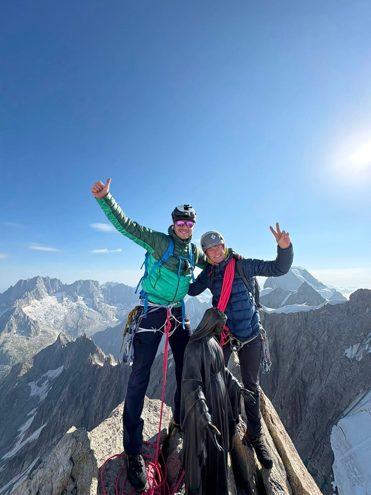 Dent Du Geant with @sterkjgc at the start of the week, have been wanting to climb this mountain for ages so great to finally get it done. Thanks @claphamski for the work 👊