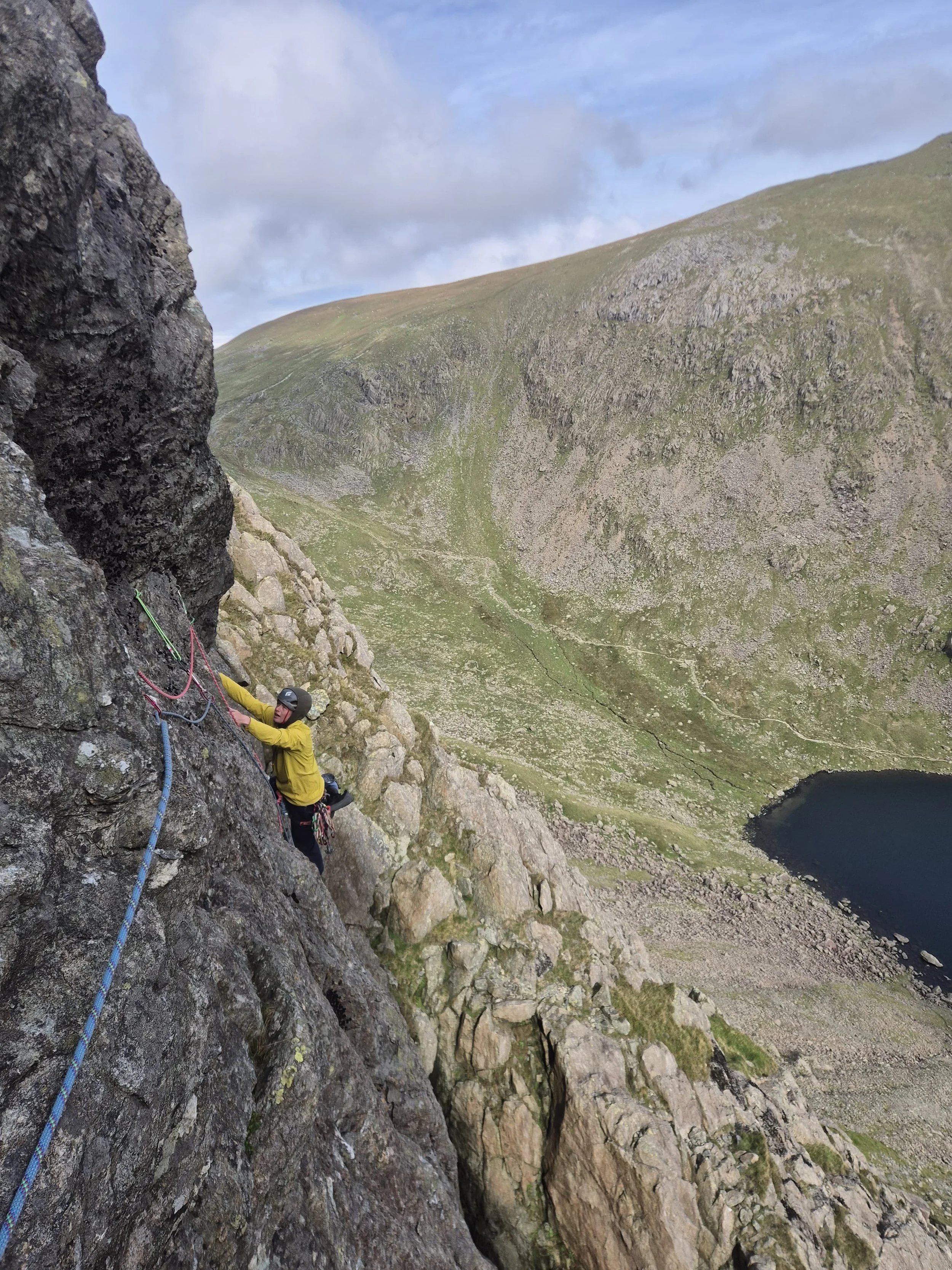 Great day on Thursday climbing Pink Panther and Catacomb on Dow Crag with @agus.guardiola . Two routes I&rsquo;ve wanted to do for a while, and they didn&rsquo;t disappoint!