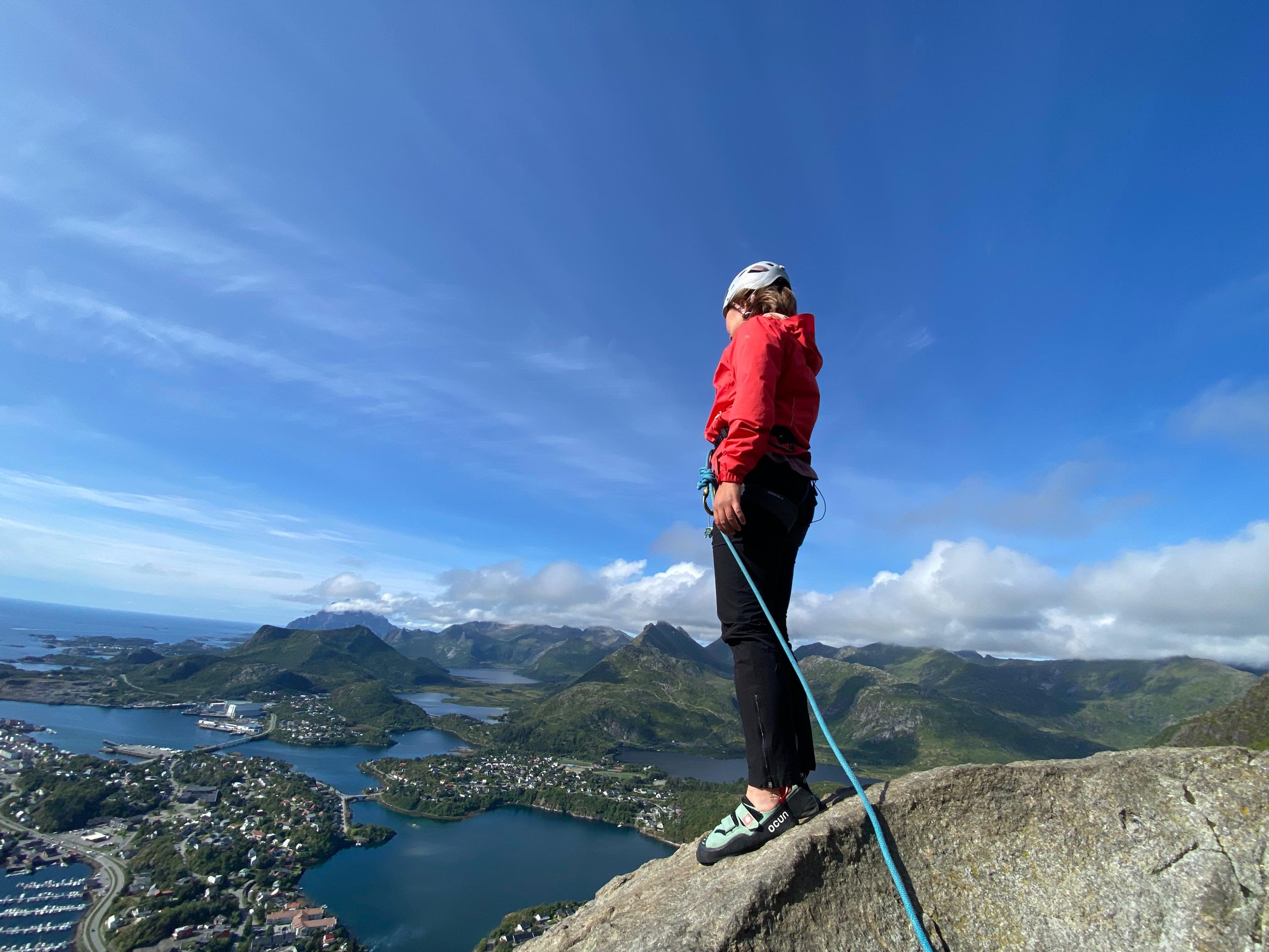 On top of the Svolvaergeita