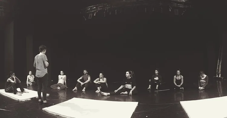 Building the interactive floor