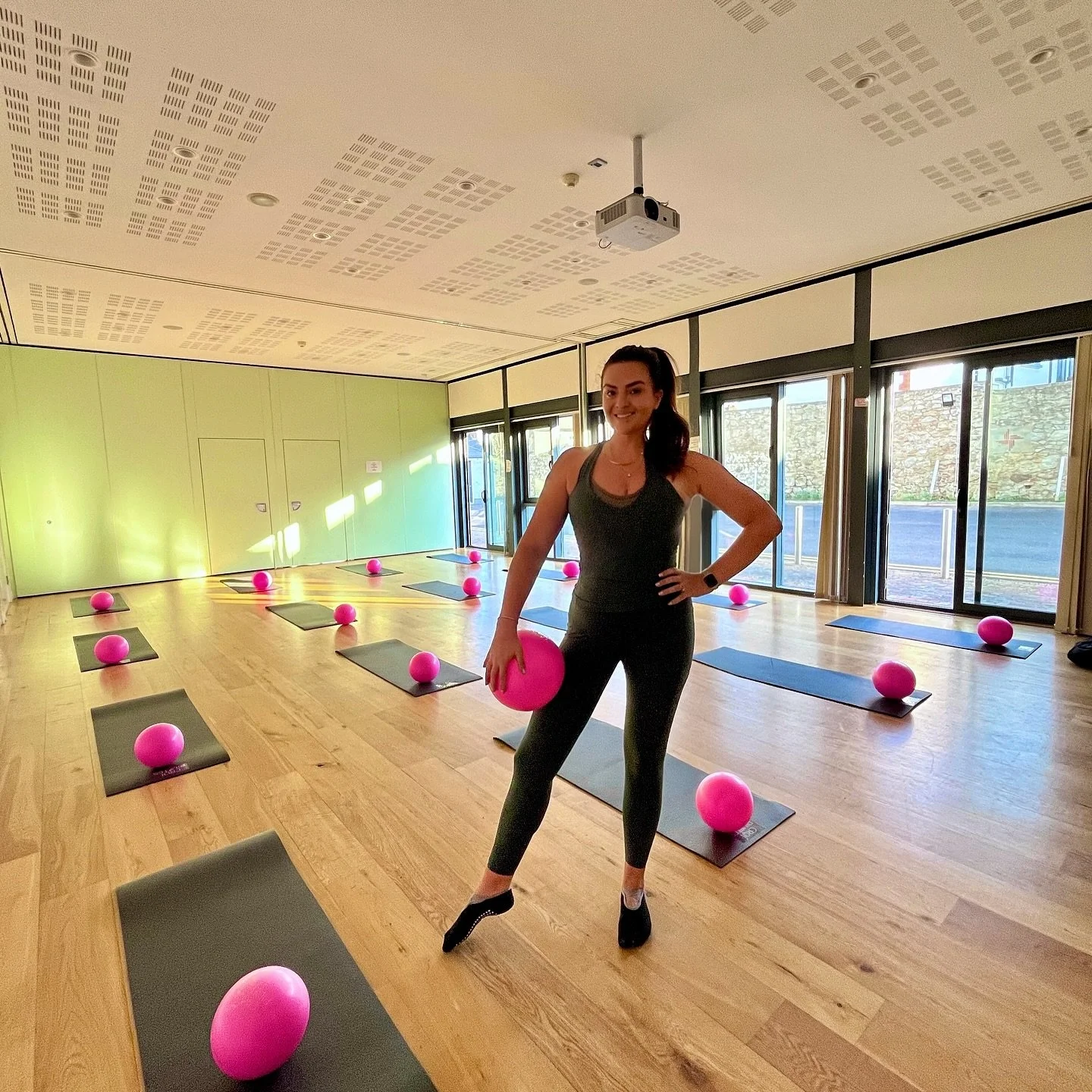Due to popular demand (never saw myself saying that 🙂🙏) , I am delighted to release a second class in Cabinteely on Mondays from 8-9pm in this beautiful space and additional dates for both classes here, 7-8pm + 8-9pm! Link in bio to book!
We always