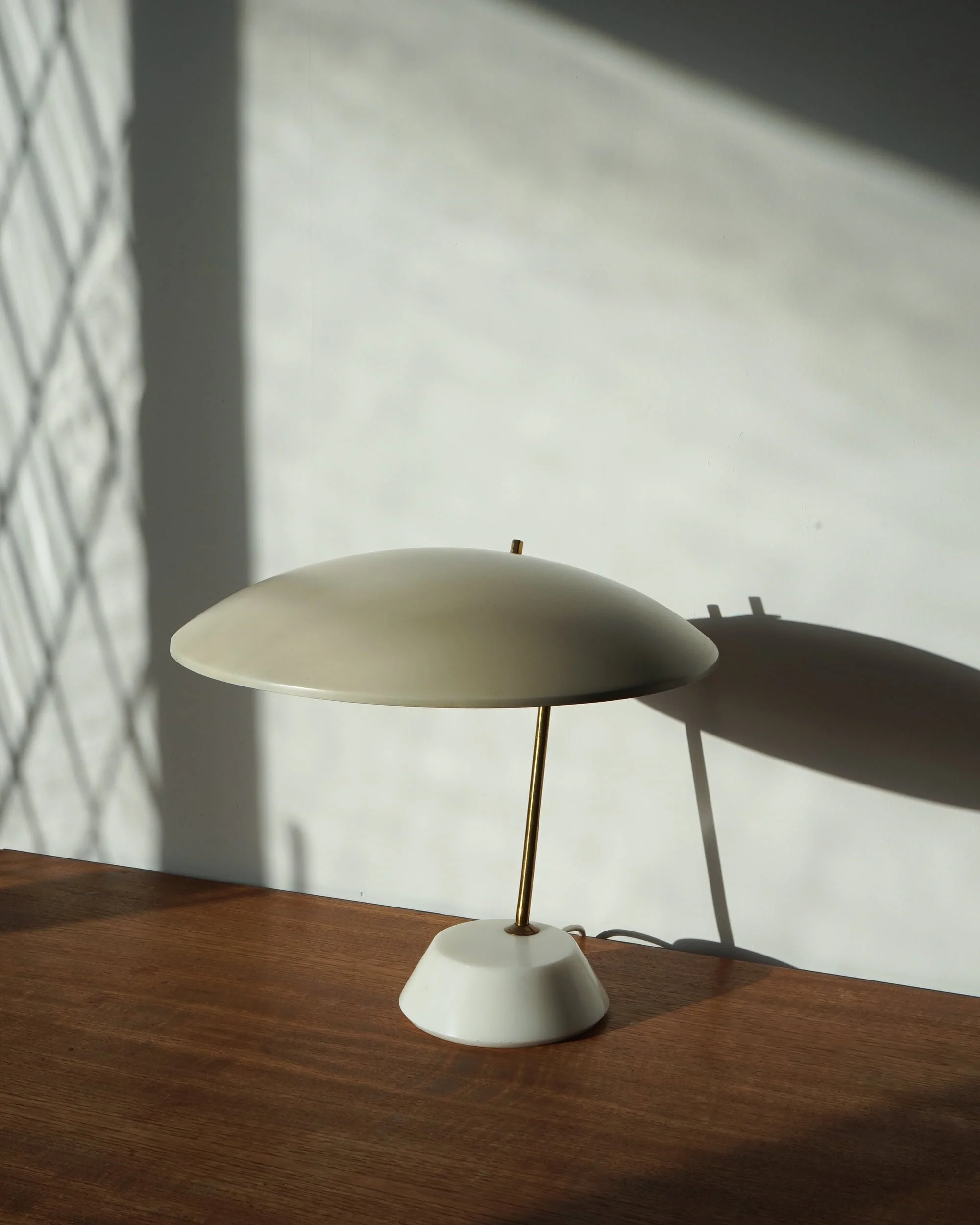Bruno Gatta Stilnovo 8023 mid-century modern table lamp