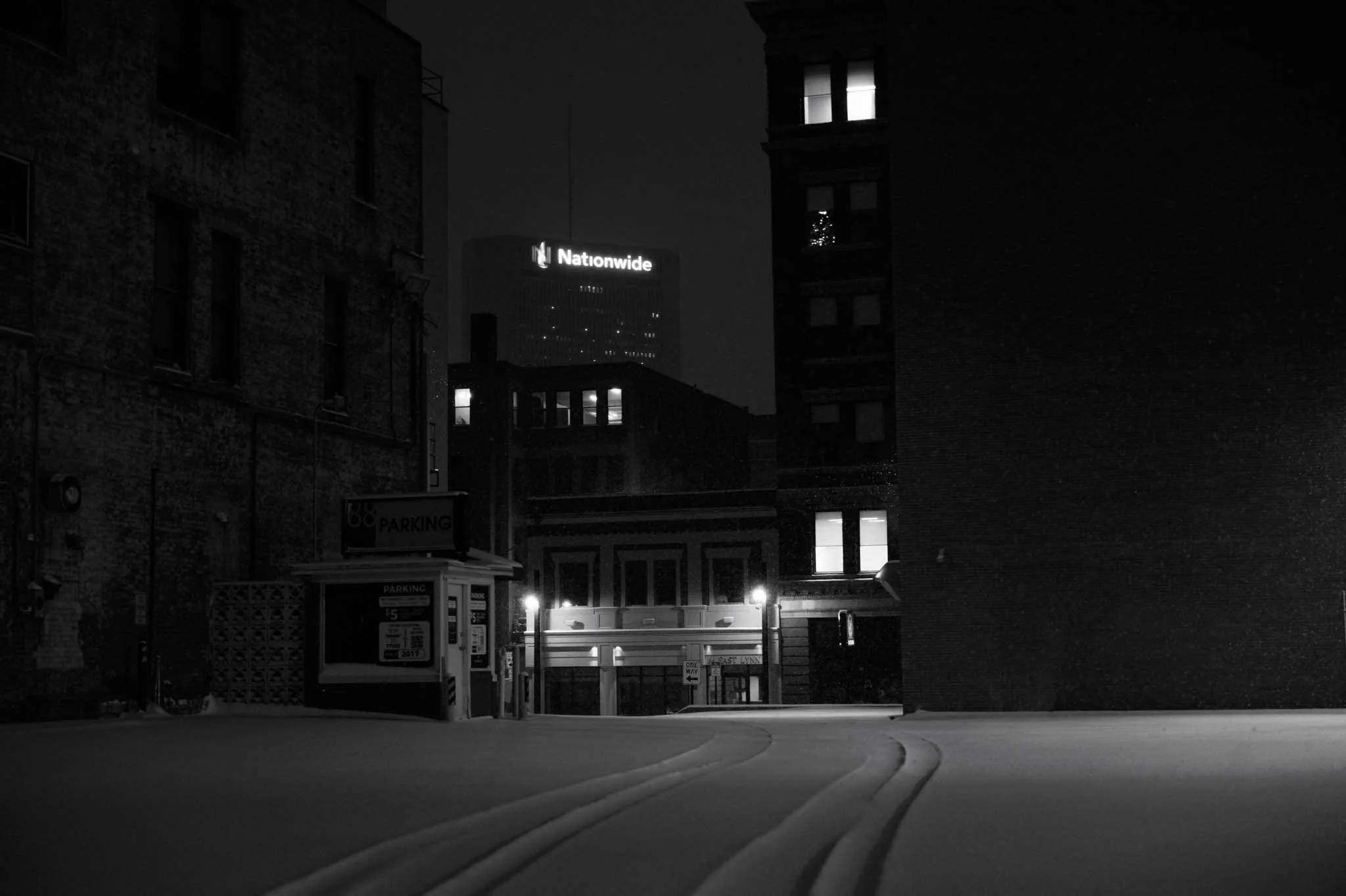 AM_Cbus-Snow-Horizontal-14.jpg