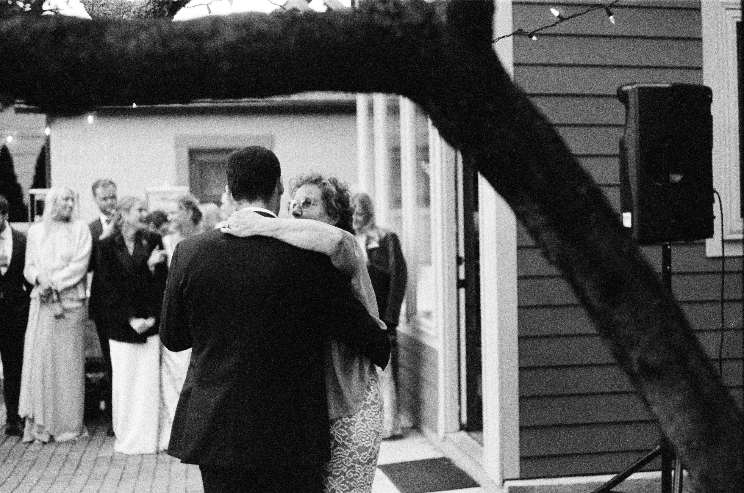 AM_DJWedding_Film_0039.jpg