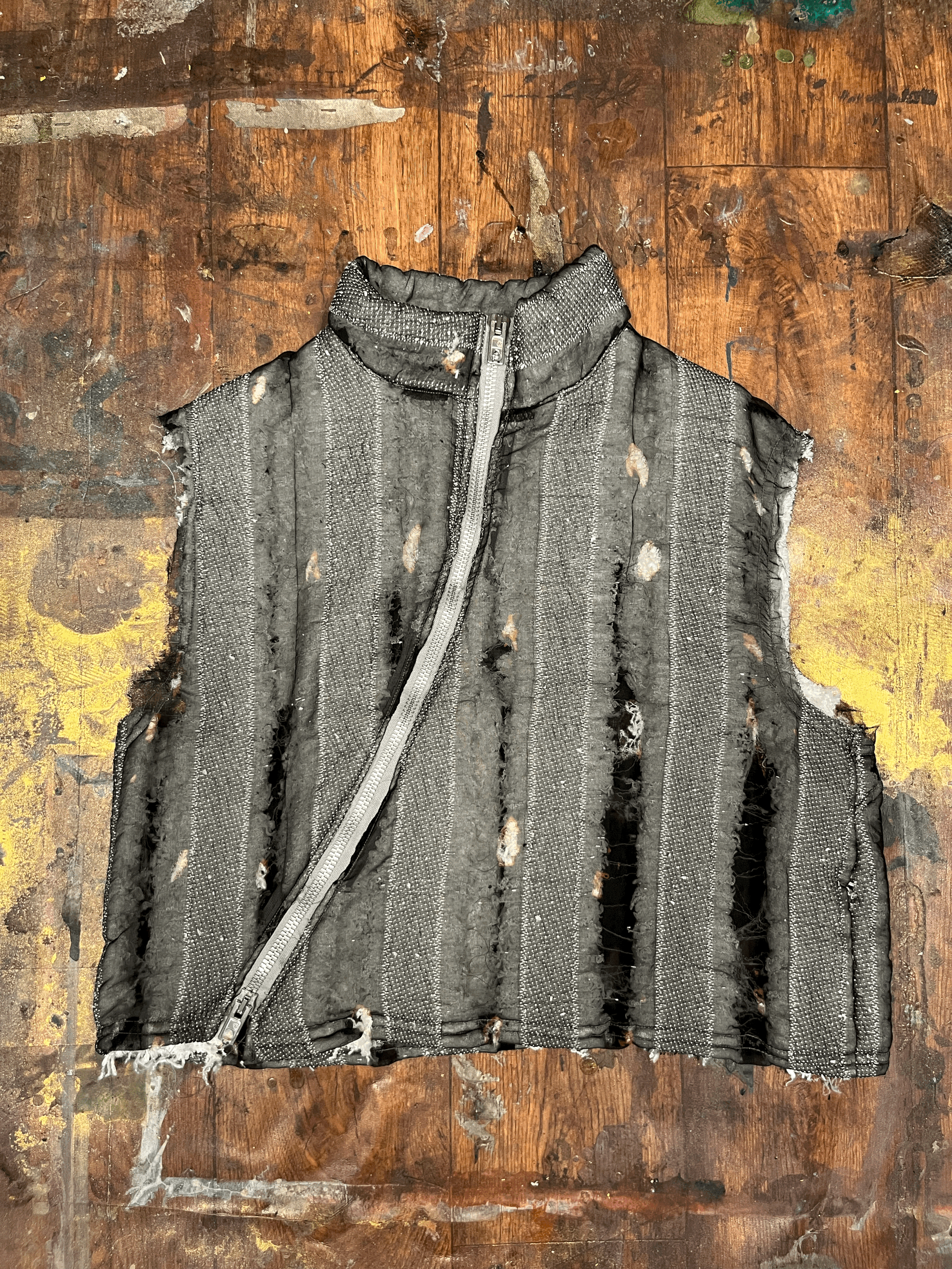 1.5 Disorder Sleeveless Jacket