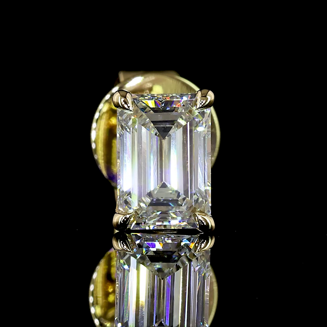 EMERALD CUT YELLOW STRAIGHT ON.png