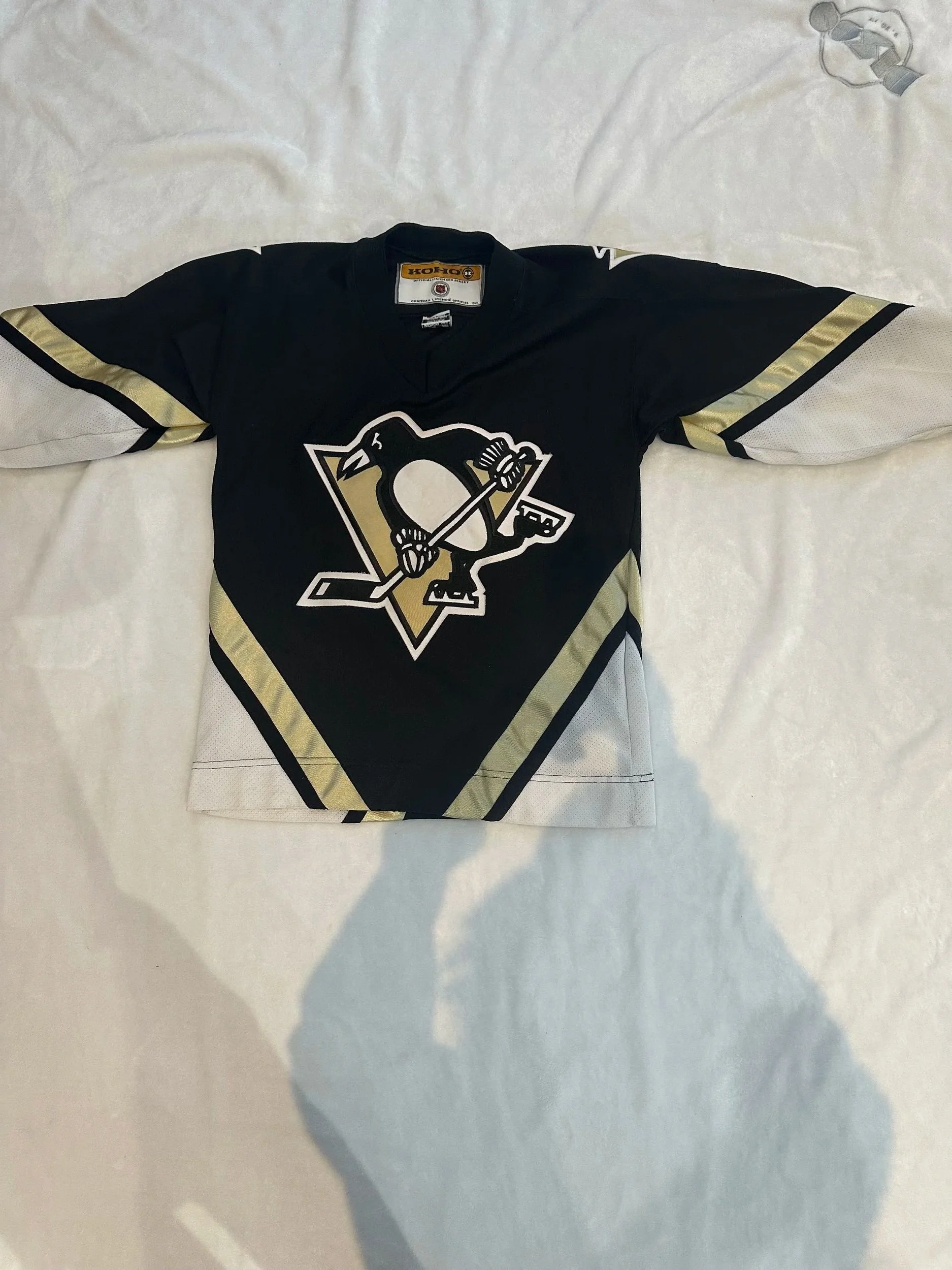 Vintage Penguins Hockey Jersey