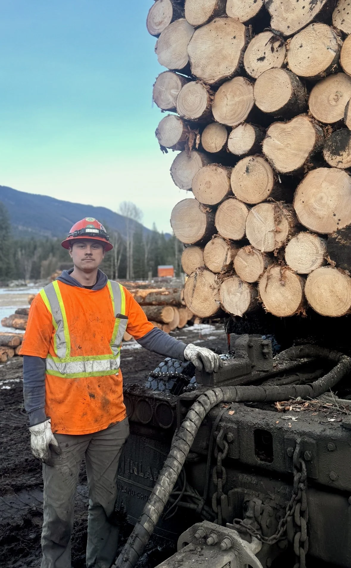 Logging company salmon arm Barriere Kamloops British Columbia chase 100 mile clearwater sustainable Buncher processor John Deere tiger cat catipellar high production logger