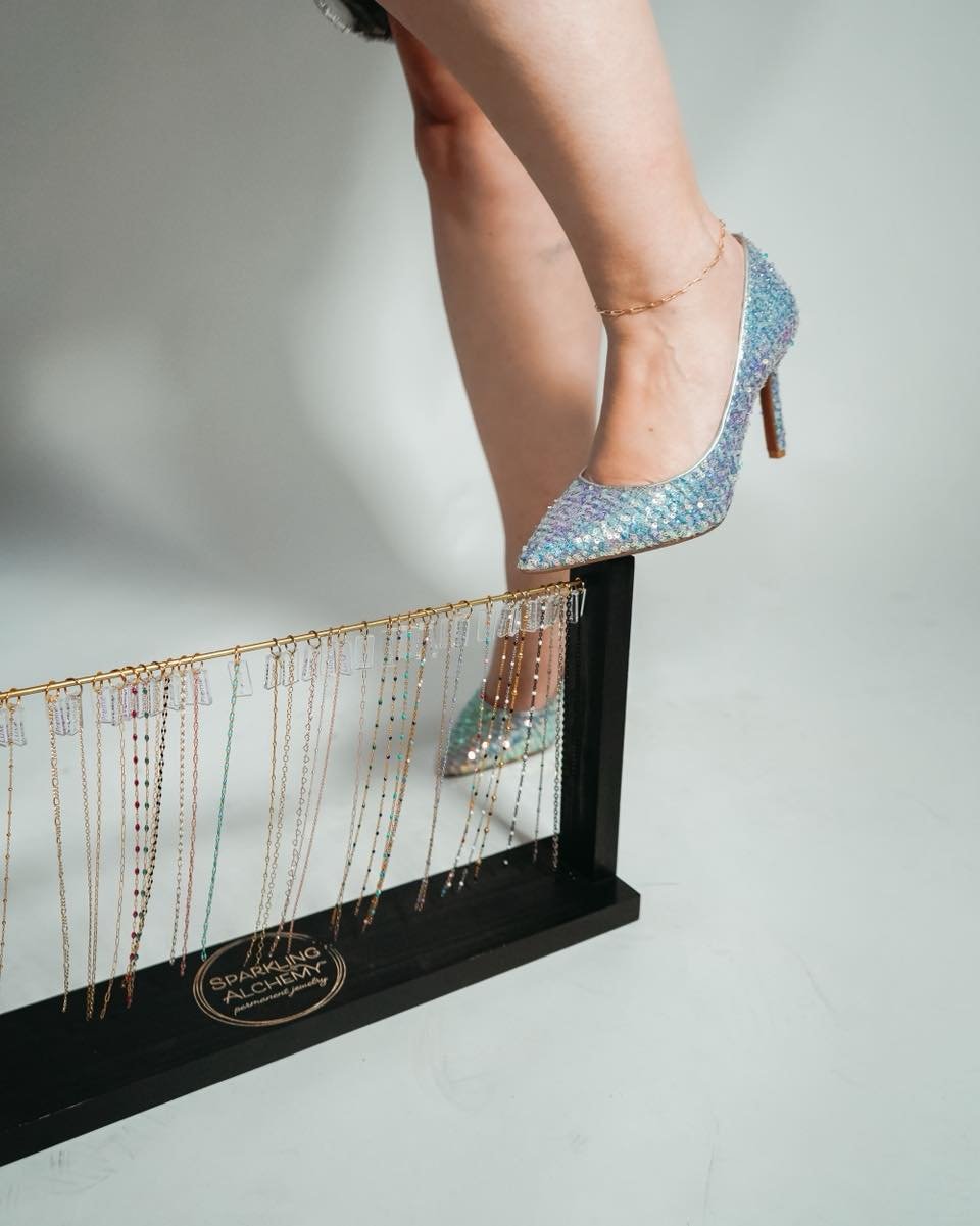 Stepping into the weekend ✨ dazzling

Permanent jewelry is custom-fit to you and welded for a seamless, clasp-free finish, meaning it&rsquo;s made to stay on through all your everyday moments 💫 from showers to workouts to nights out, your sparkle st