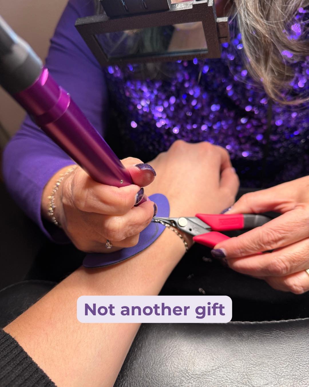 She doesn&rsquo;t want another &ldquo;thing.&rdquo;

She wants something that lasts ✨

Permanent jewelry = no drawer, no forgetting&hellip; just her, sparkling.

Add a birthstone or initial to make it truly hers 💖

Comment or DM &ldquo;BOOK&rdquo; t