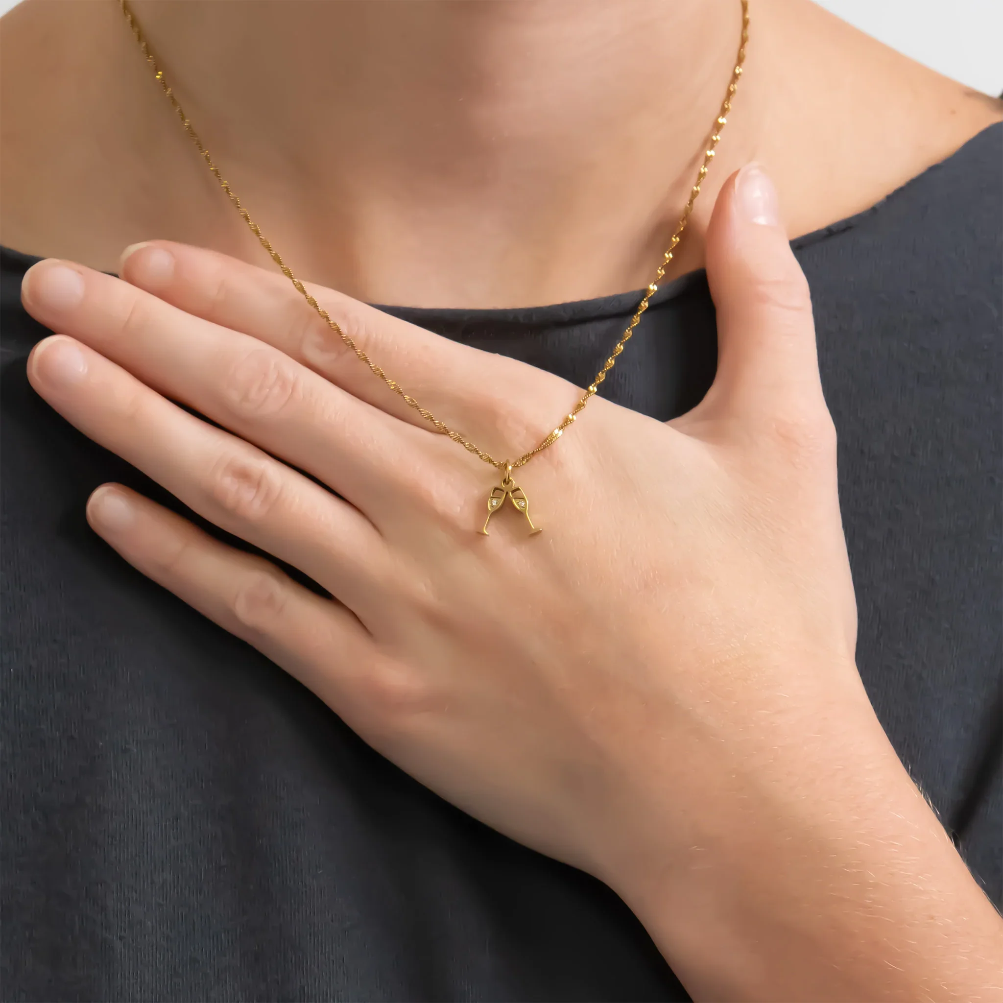 PDL0282 Cheers-3.jpg.webp