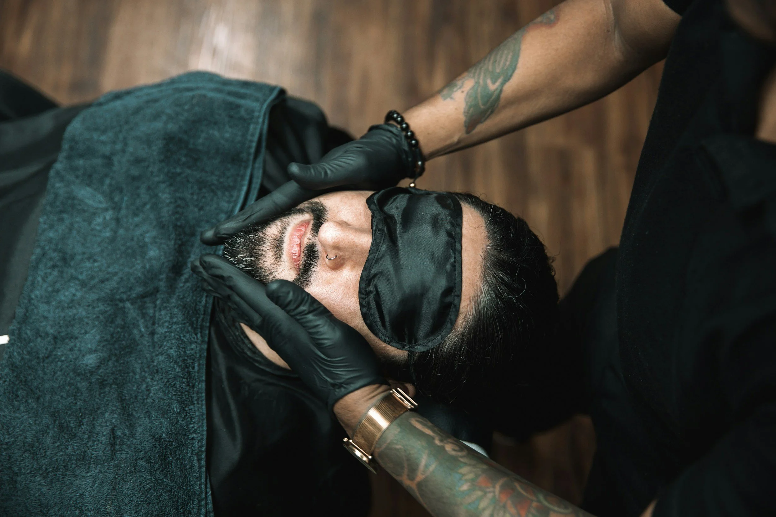 Men's facials, steam scalp treatments.