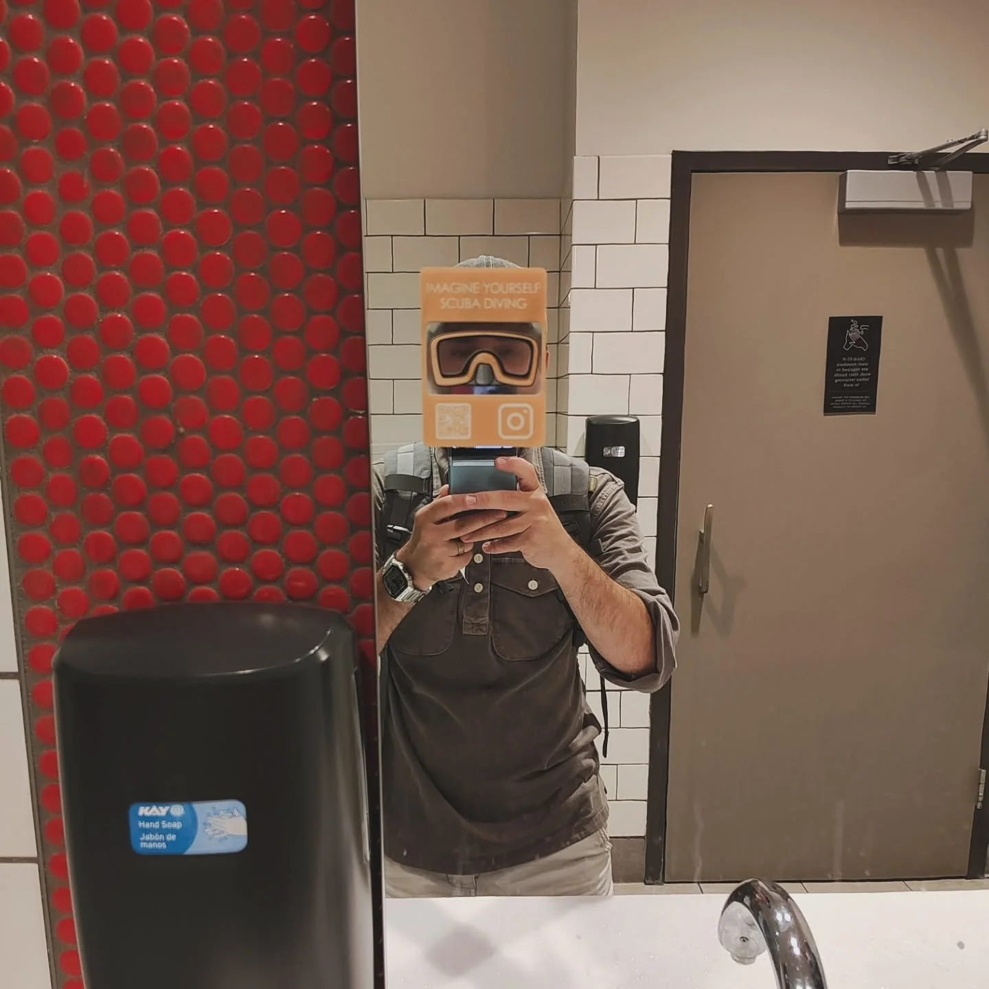 How to prototype a viral marketing campaign 

@artisticimprints #diveeverypuddle #experientialmarketing #interactive #marketing #scuba #diving #growtheindustry