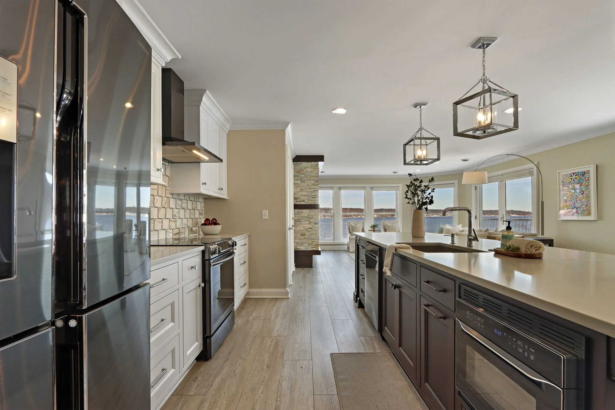 7-web-or-mls-432 Harvard Ave, 5-6, Fontana, WI - 13.jpg