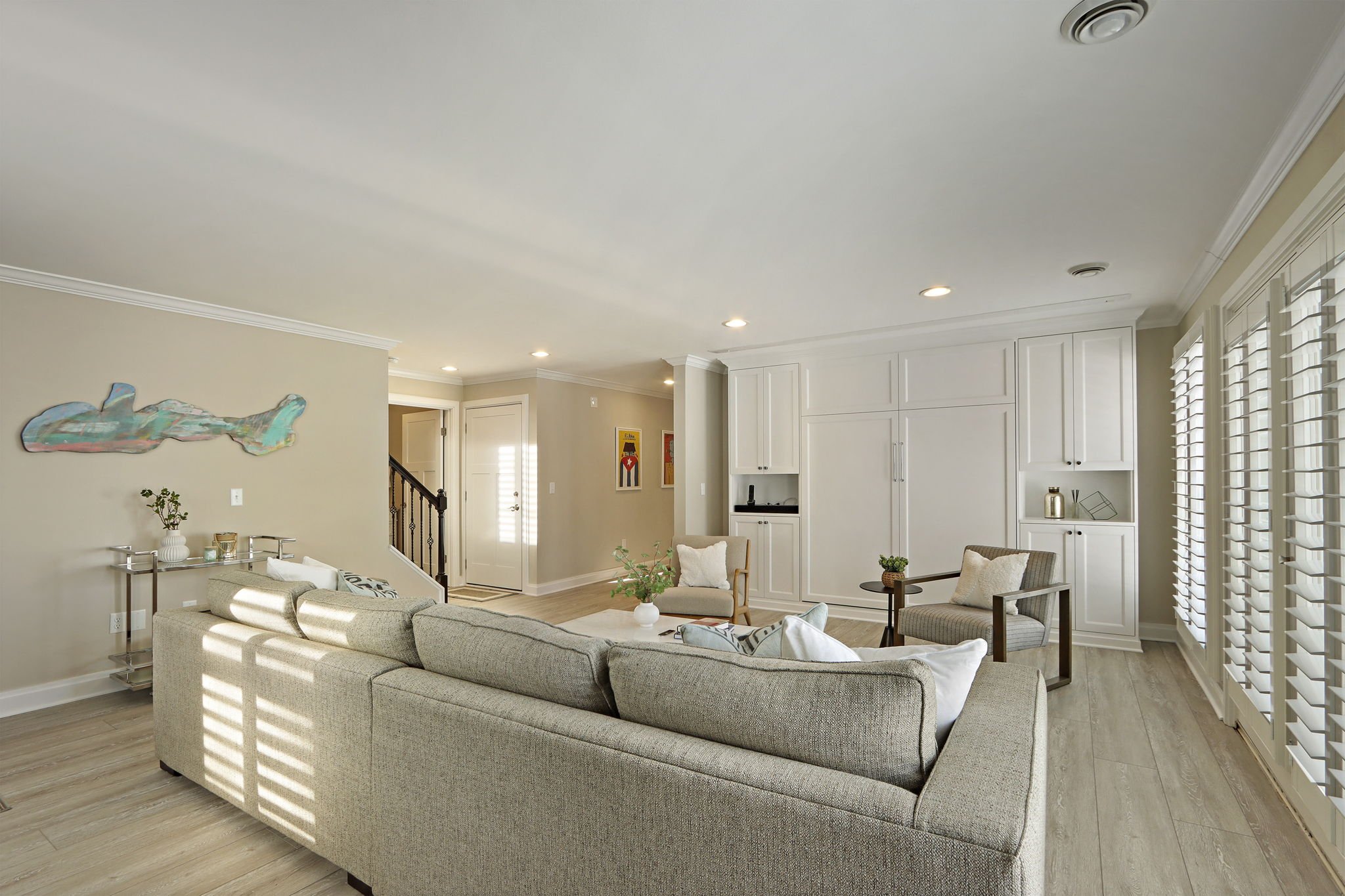 24-web-or-mls-432 Harvard Ave, 5-6, Fontana, WI - 3.jpg