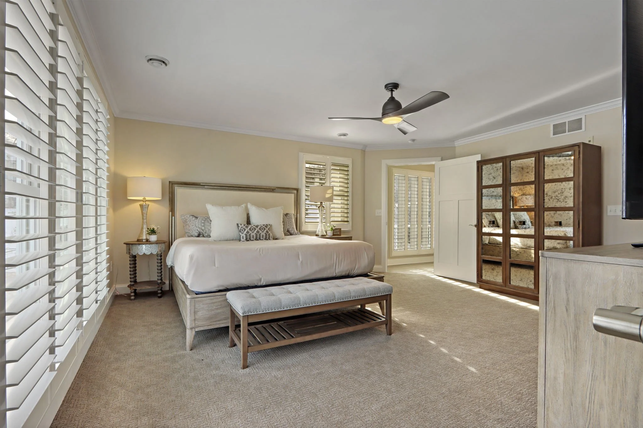 31-web-or-mls-432 Harvard Ave, 5-6, Fontana, WI - 26.jpg