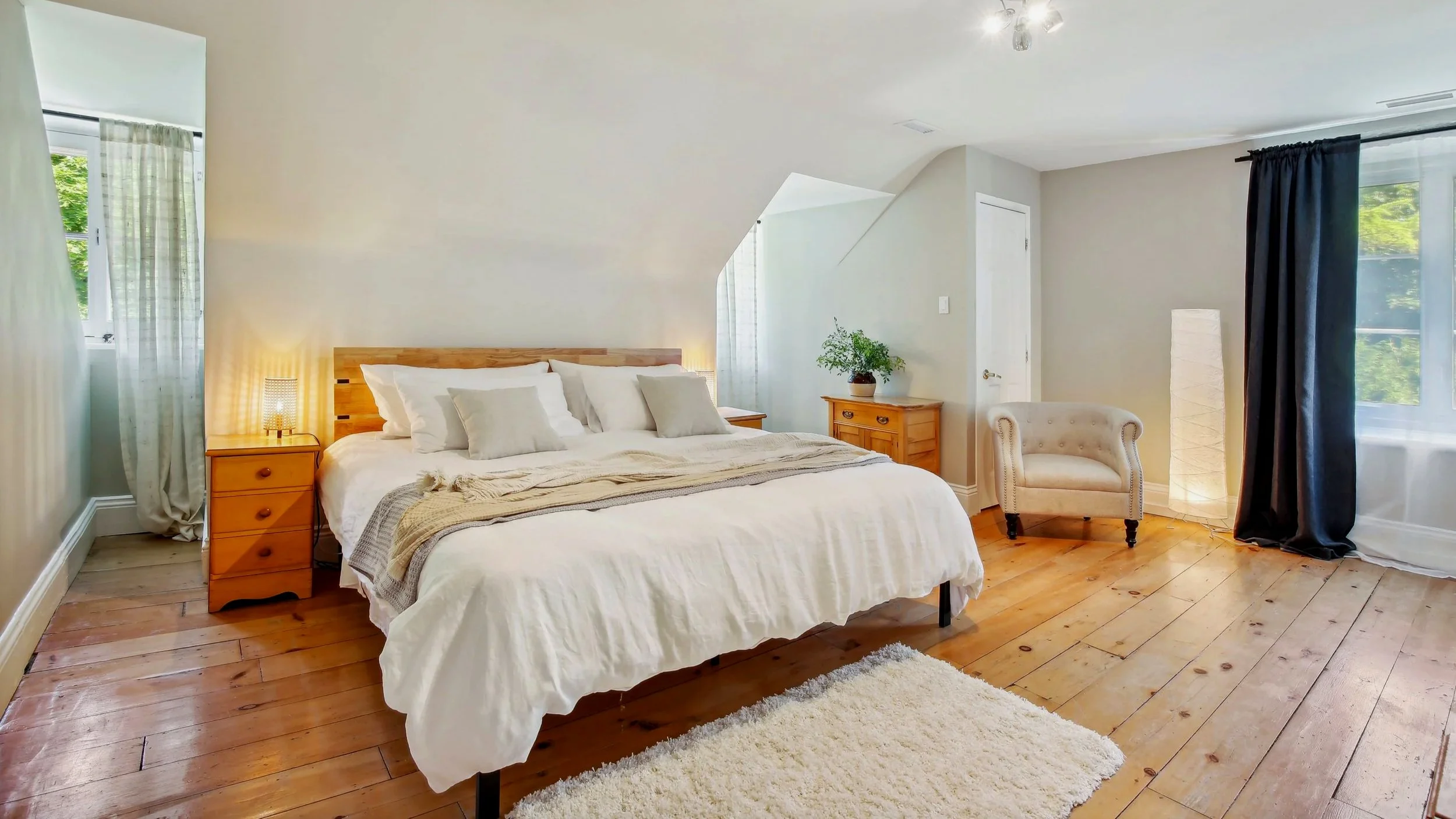 Master's suite, main view