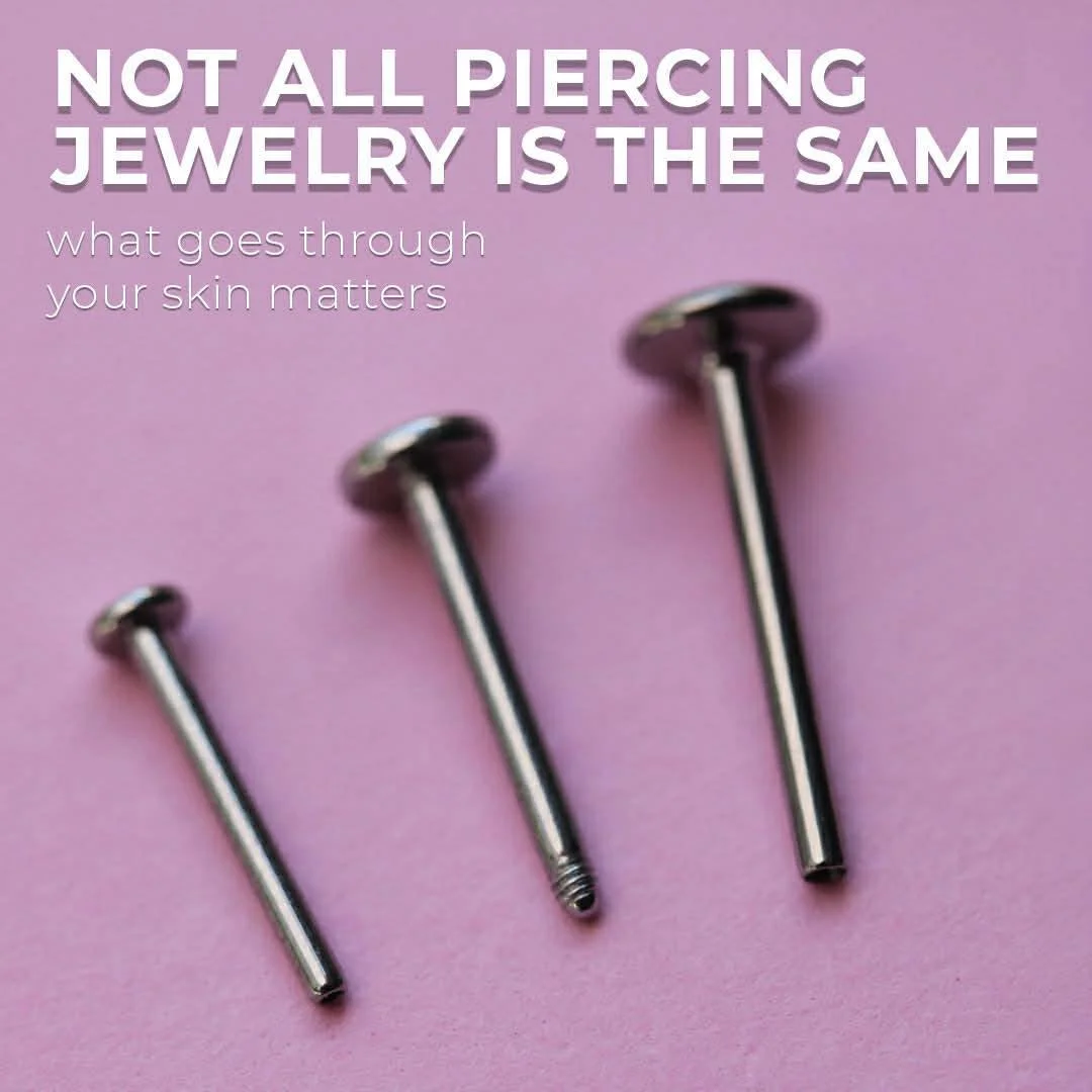 Not all piercing jewelry is created equal 👀

The biggest difference?
What actually goes through your skin.

✨ Threadless &amp; internally threaded jewelry = smooth, low-trauma insertion
⚠ Externally threaded jewelry = threads passing through the pie