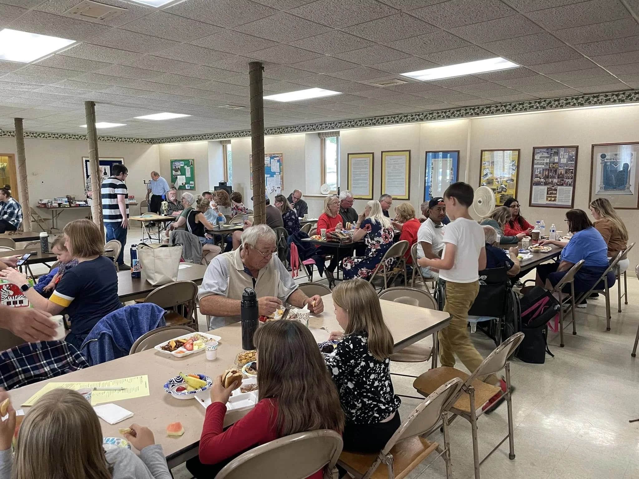 st-pauls-fellowship-hall-gathering.jpg