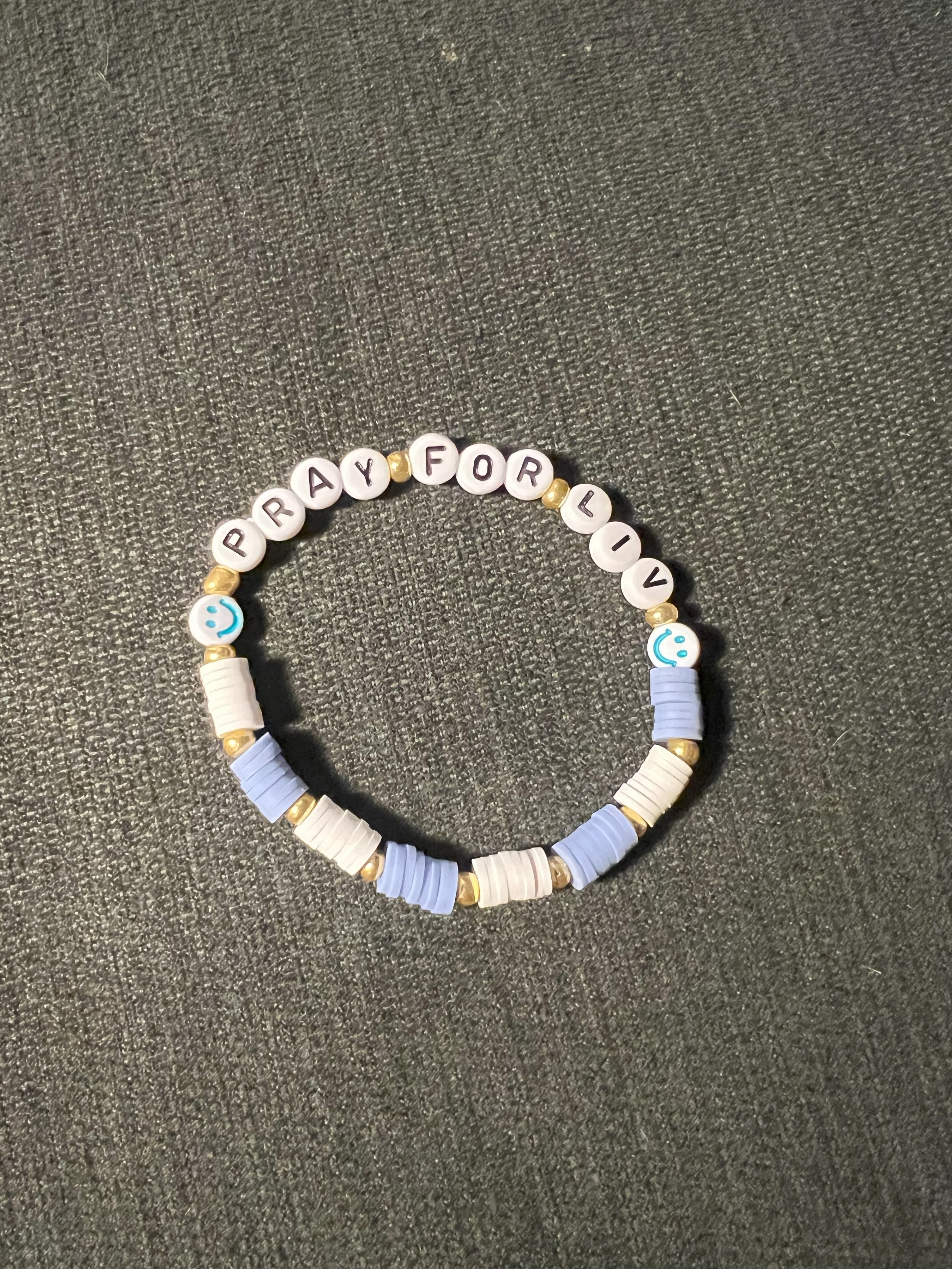 PRAY FOR LIVE SINGLE BRACELET .jpg