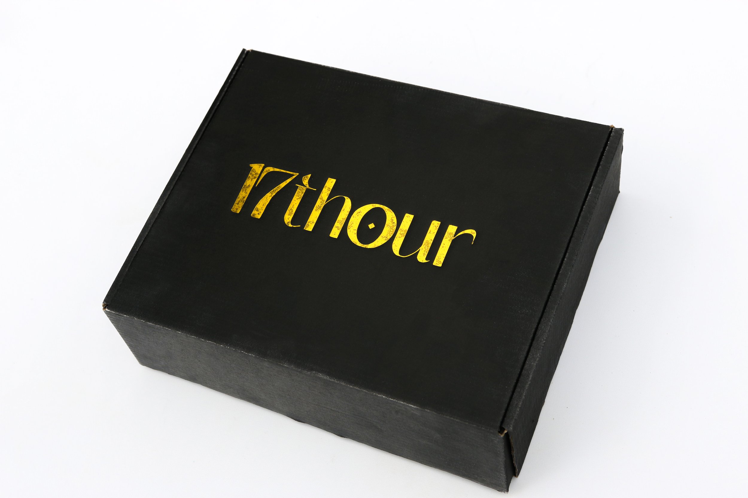 17thour-box-side-view2.jpg