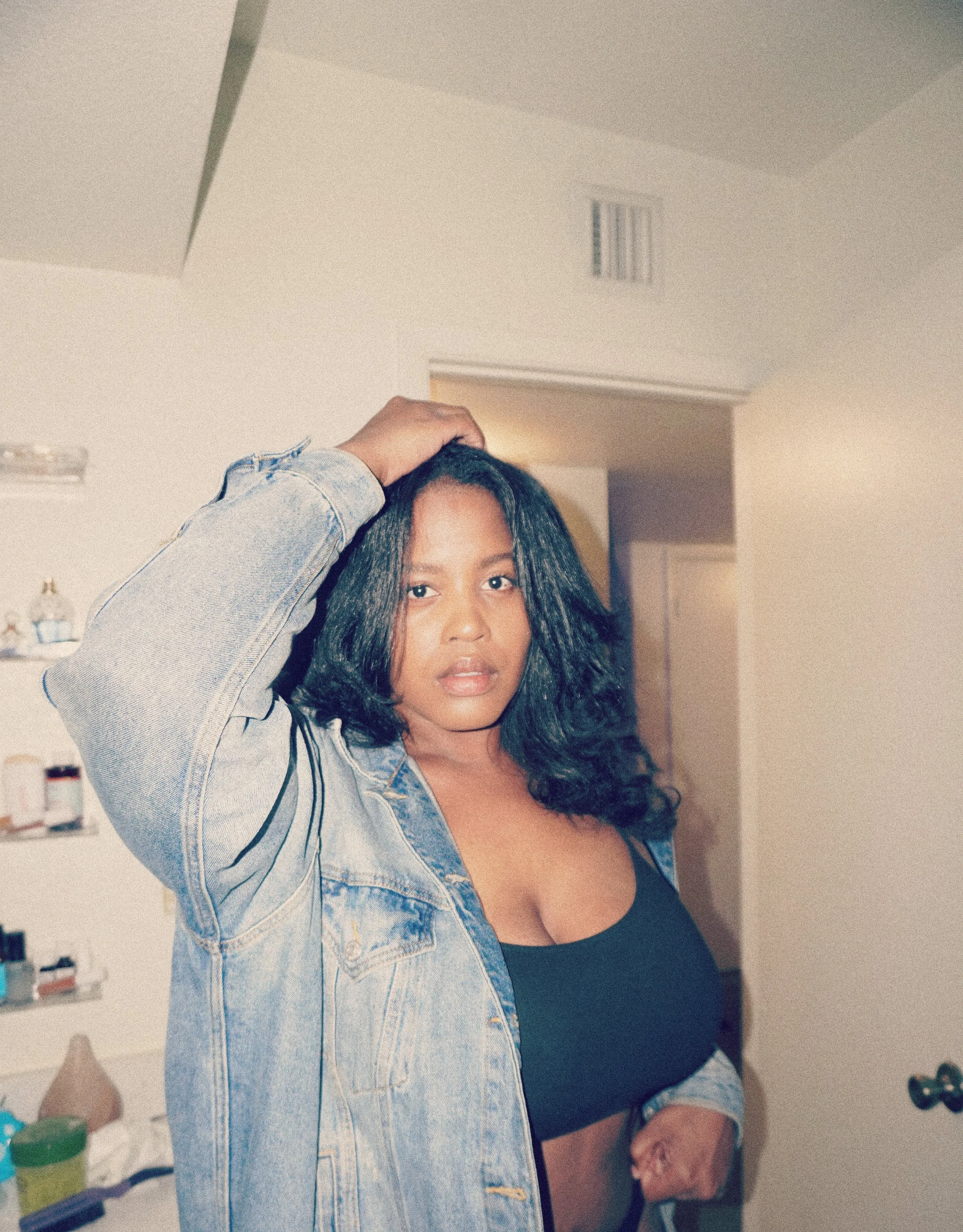33 Kind & Gentle Things To Say To Yourself