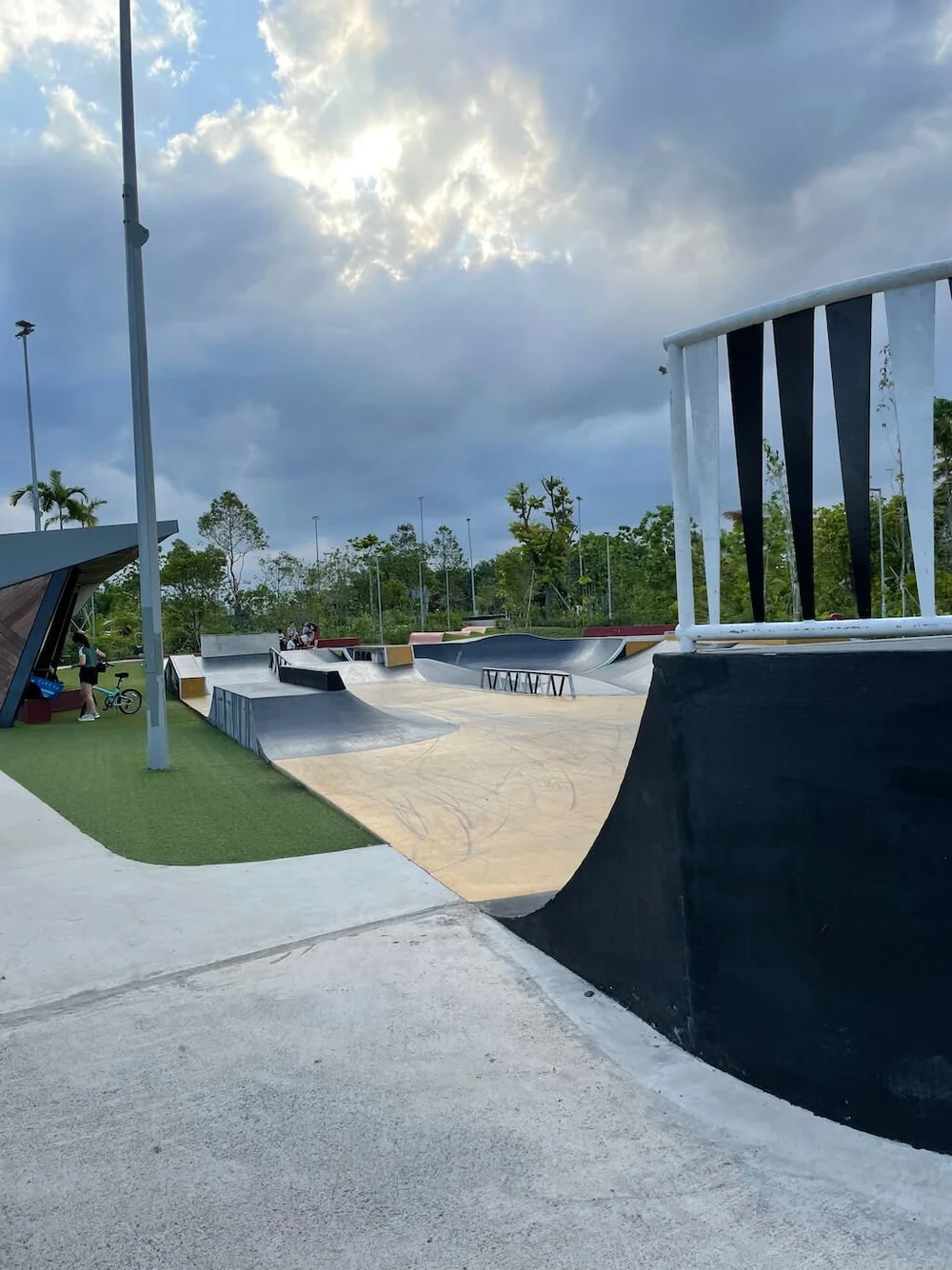 jurong-lake-skatepark-1.jpeg