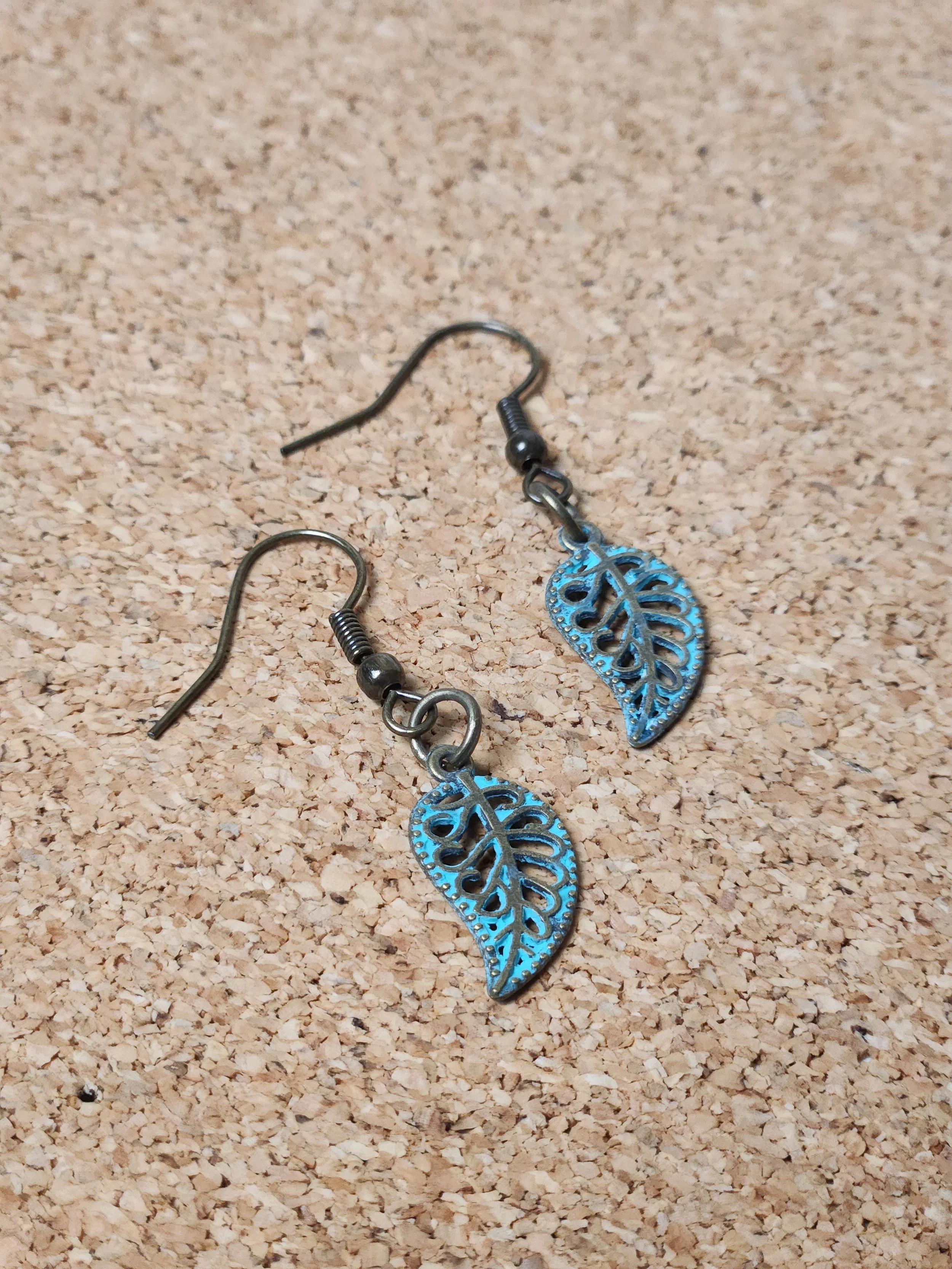 Turquoise leaf earrings