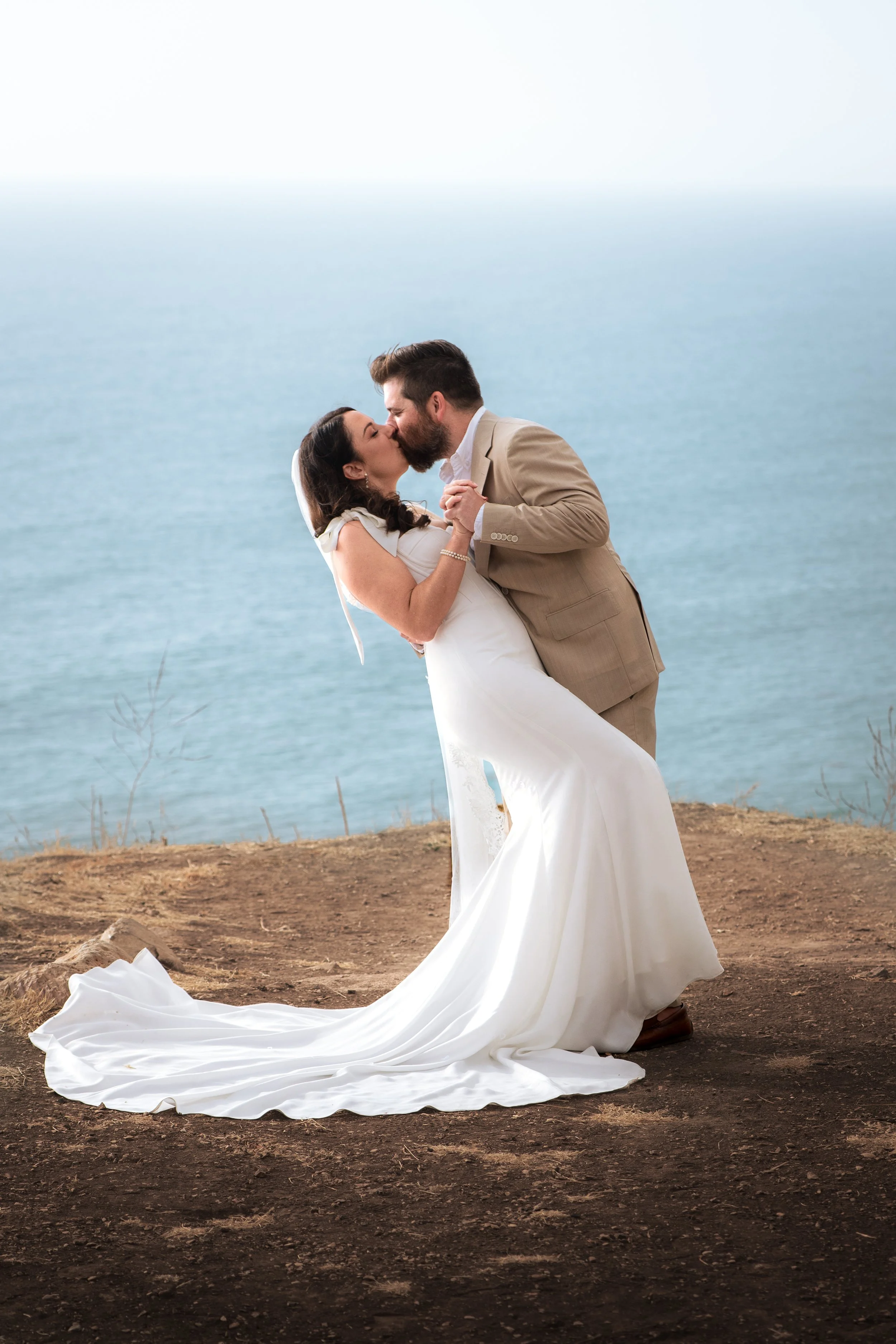 Brett and Sam Wedding_Preview-9.jpg