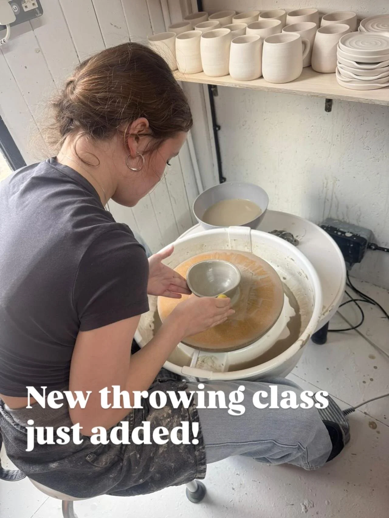 Next term&rsquo;s Wednesday morning&rsquo;s throwing class taught by the wonderful @messyware is all booked up, so, to make sure no one misses out, we&rsquo;re going to run a second class on Wednesday afternoons. Woo hoo!

- start date 25th Feb
- six