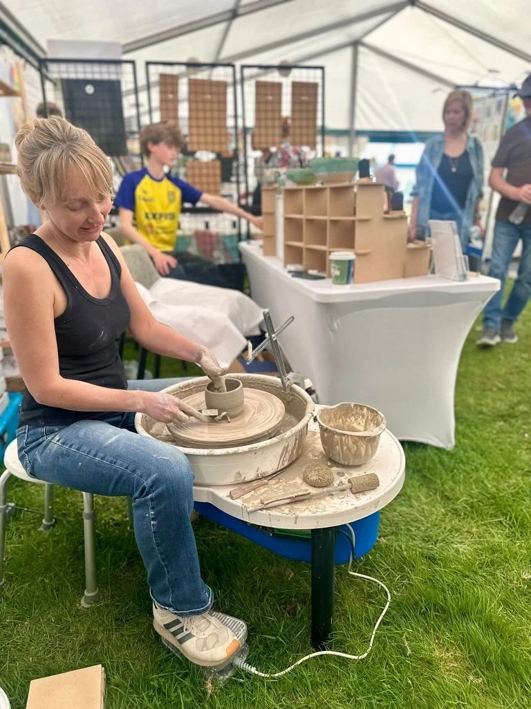 Thank you so much to everyone who came to see me at Penshurst this BH weekend. @countrycraftshows hosted a brilliant event and I bravely took my wheel on the road for the first time! 

It was honestly the best market I&rsquo;ve ever done. (And only 6