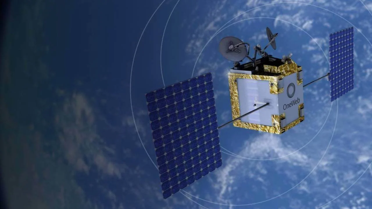 Eutelsat and MSTelcom Partner for LEO Connectivity in Angola with OneWeb