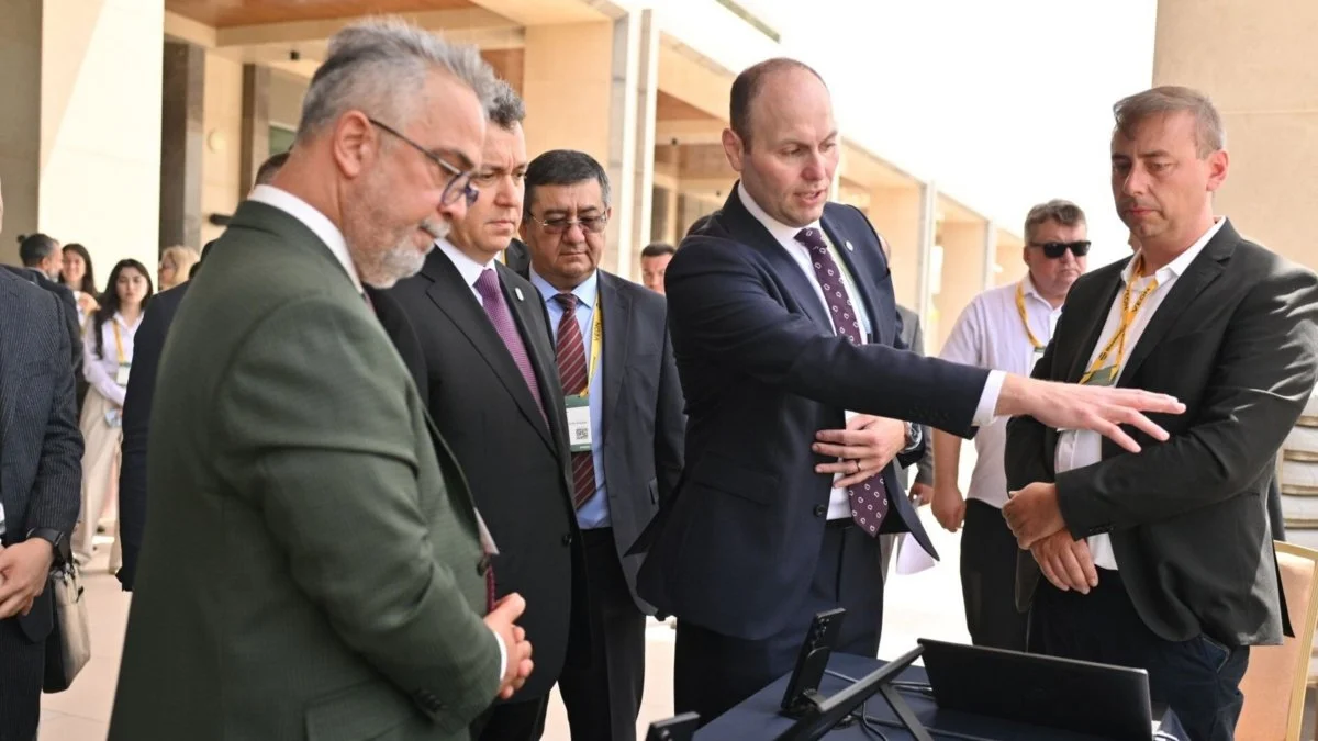 Viasat Demonstrates First D2D Messaging in Uzbekistan