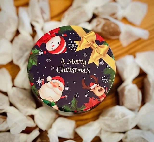 Round Christmas Tin x Our Signature Sea Salt Caramels