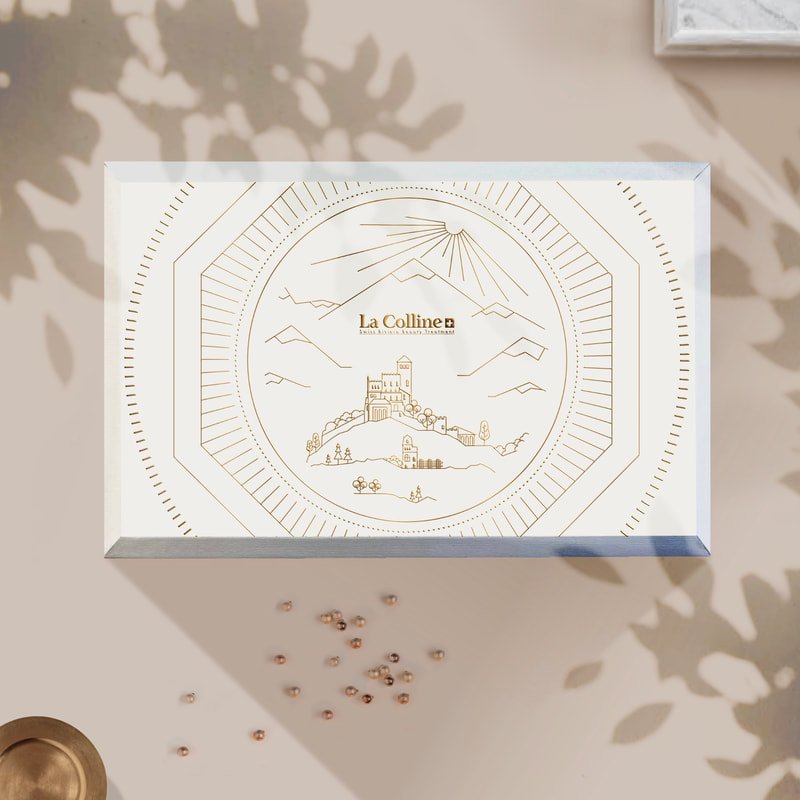 Gift box for La Colline