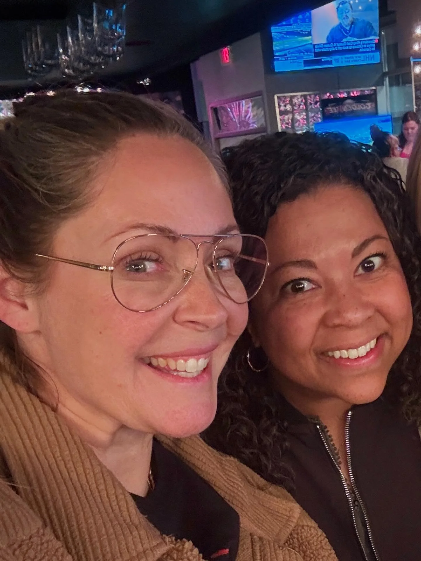 90&rsquo;s Trivia Night at @melpringles with @wearedjdaddy 

#guessaholics