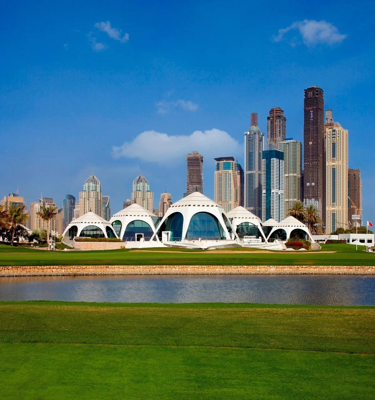 emirates-golf-club.jpg