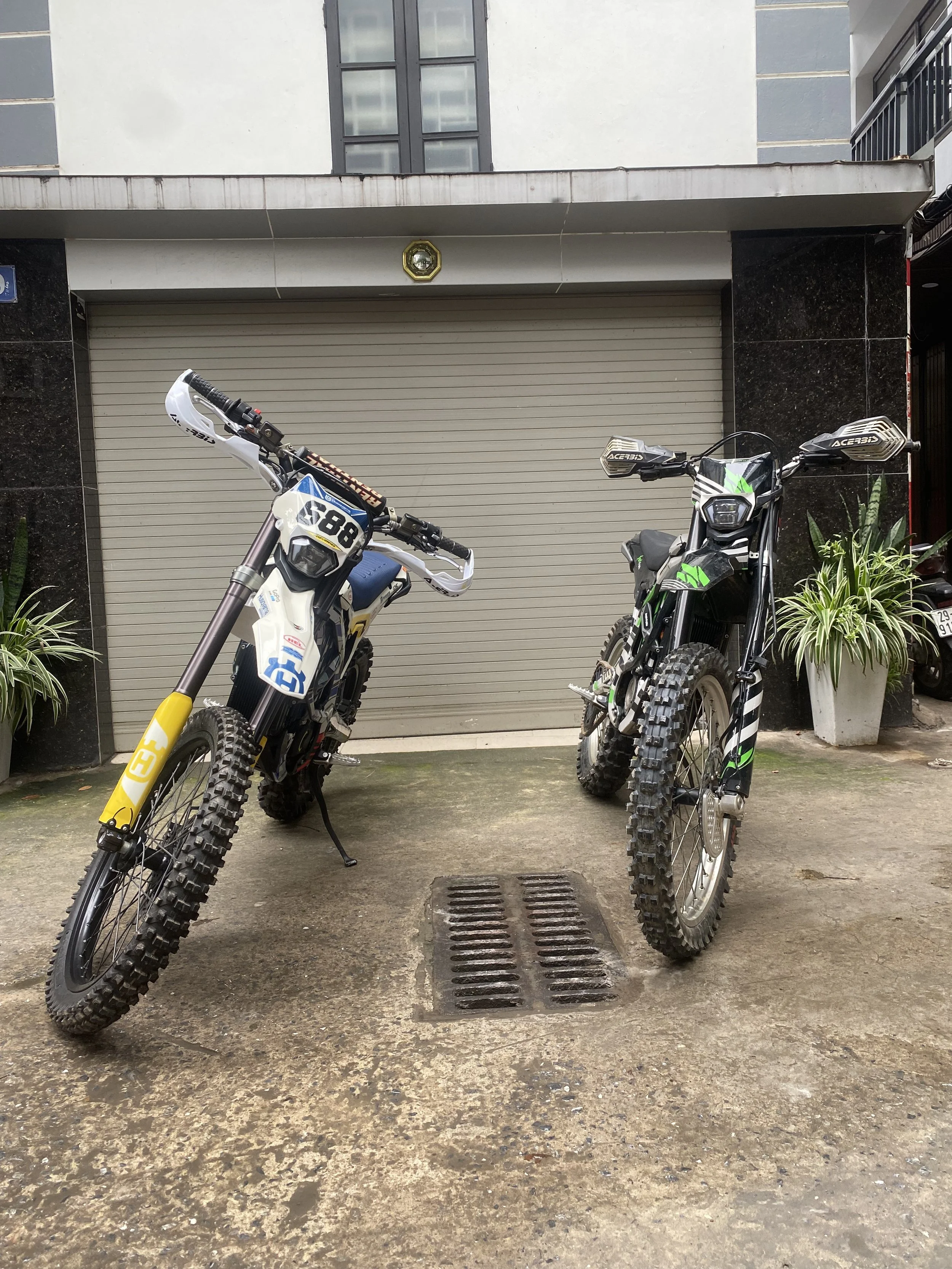 SURRON ULTRA BEE
