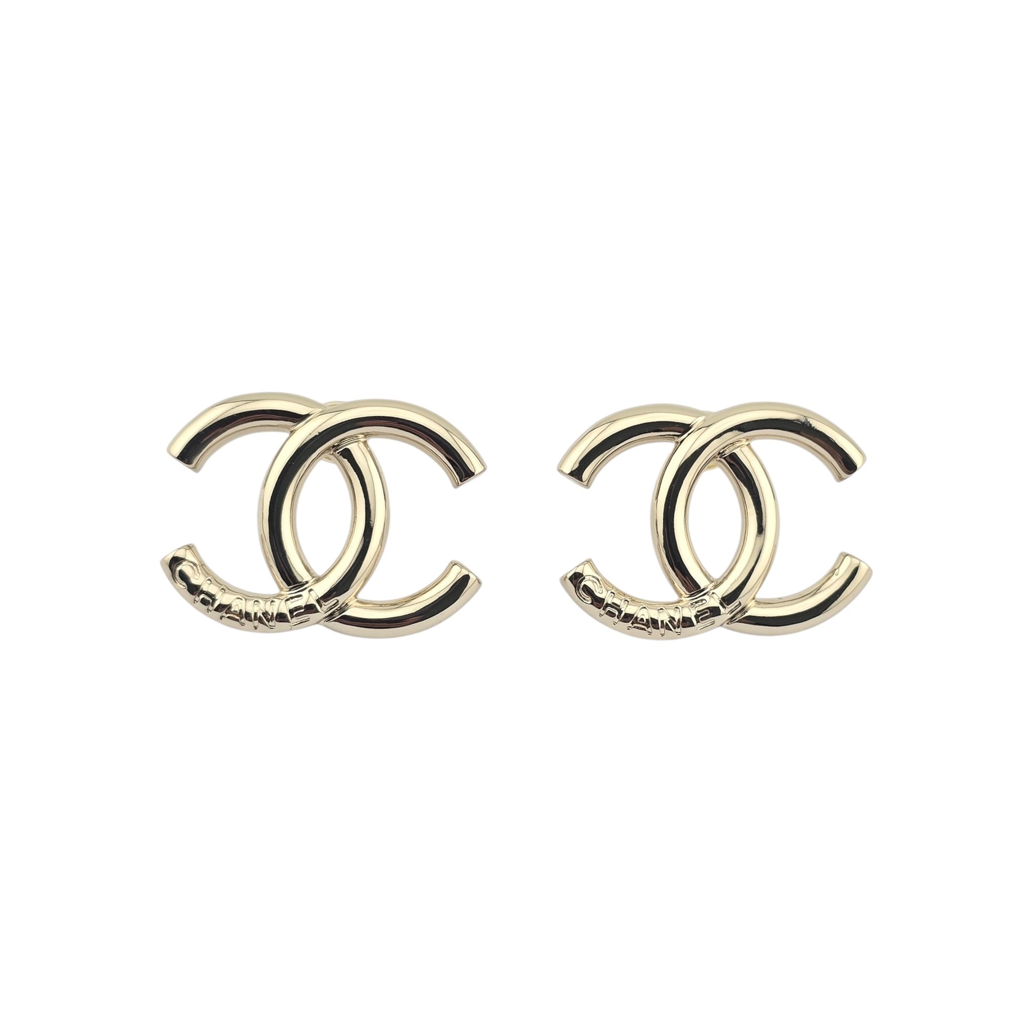 Chanel CC Gold Logo Stud Earrings B25