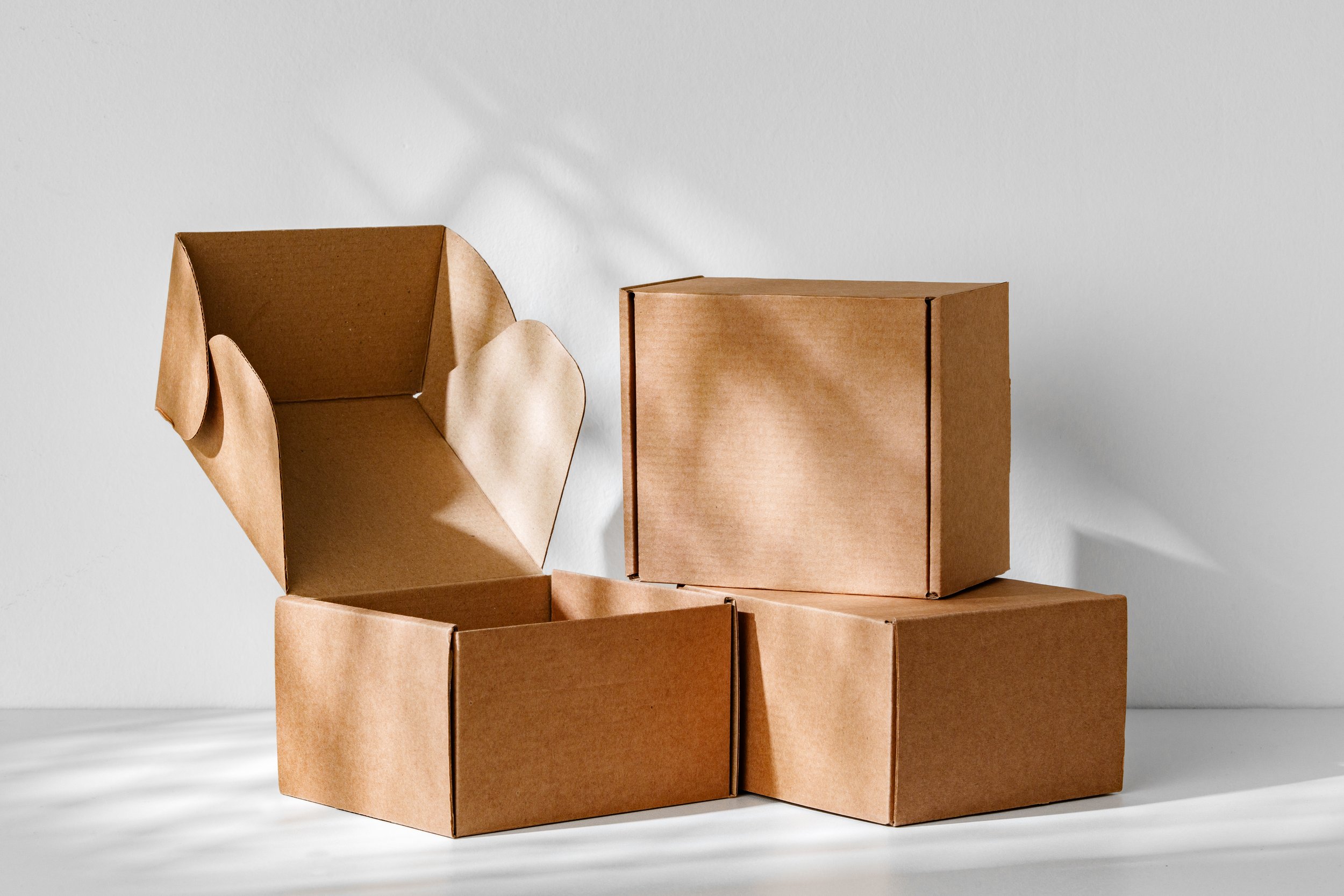 display-of-brown-cardboard-boxes-arranged-uniquely-2024-09-26-22-10-38-utc.jpg