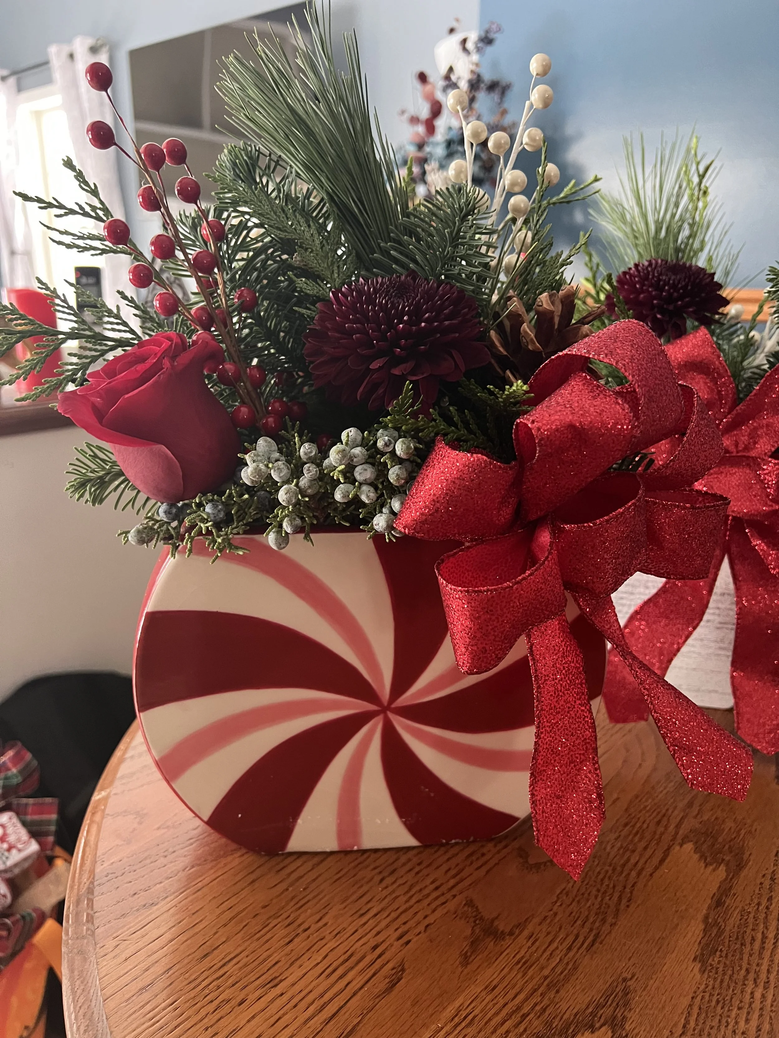 Spearmint live floral arrangement