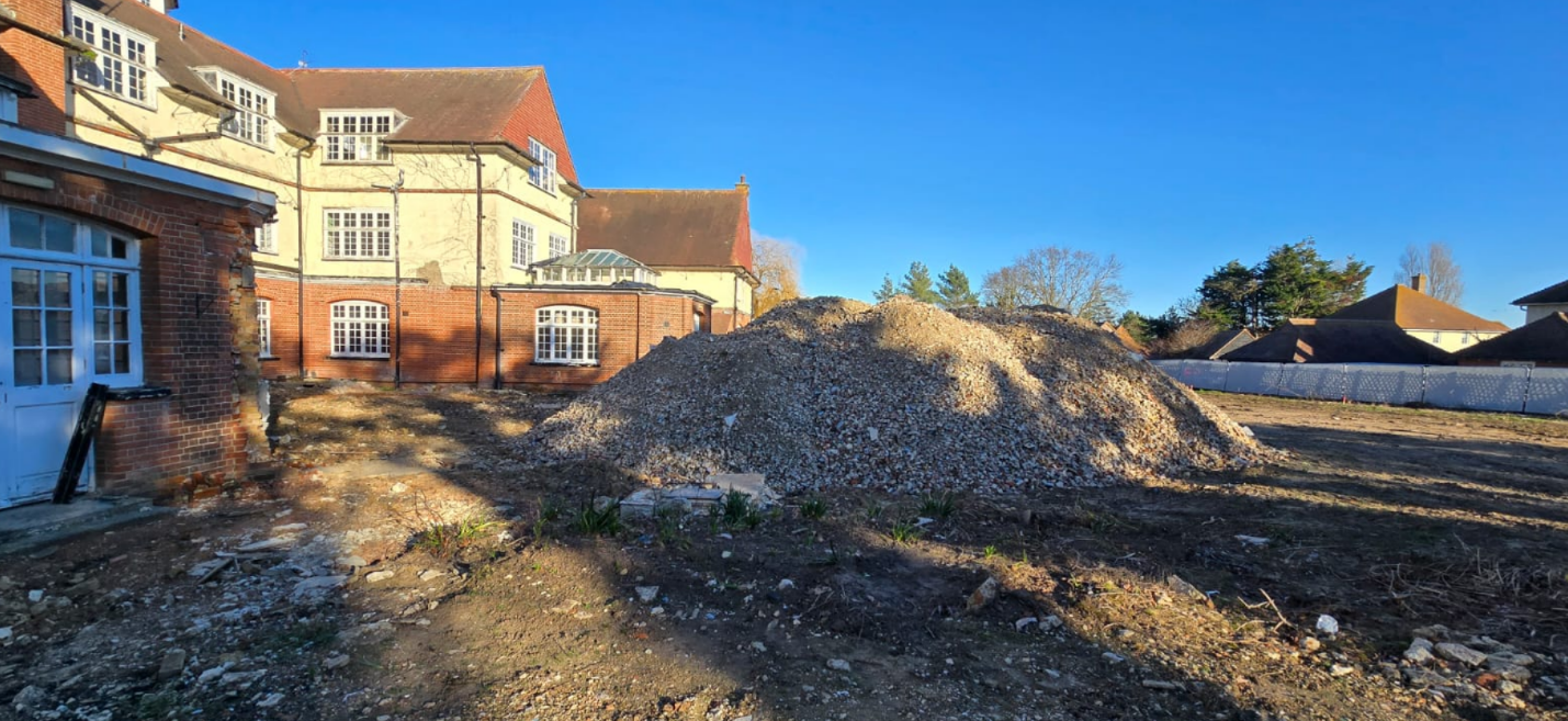 Crushed material .png