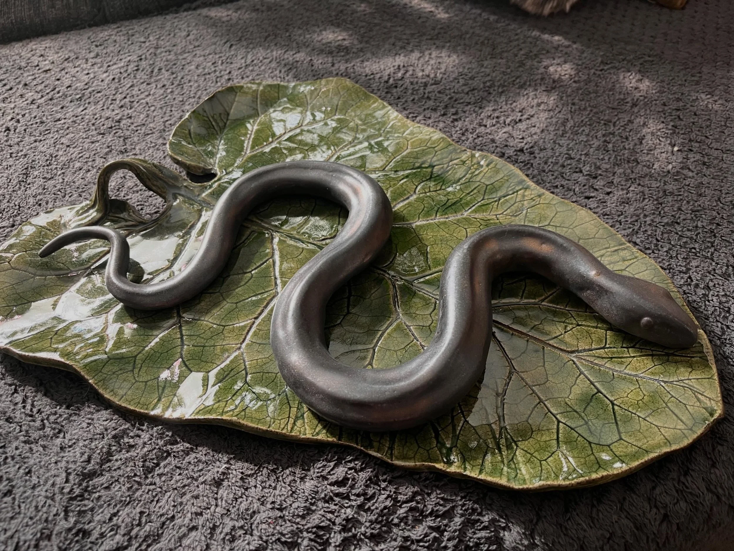 K&auml;&auml;rmeit&auml; Marketanpuiston markkinoille 🐍