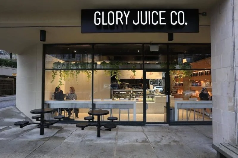 Yaletown-Neighbourhoog-Guide-glory-juice-co-800x533.jpg