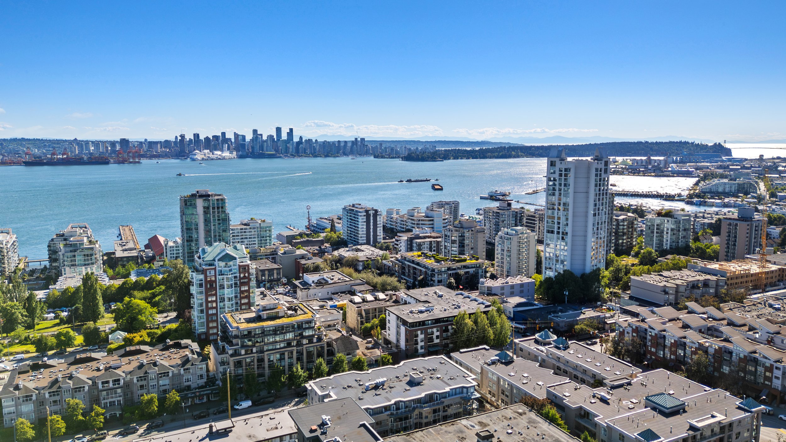 122-E-3rd-St-36.jpg